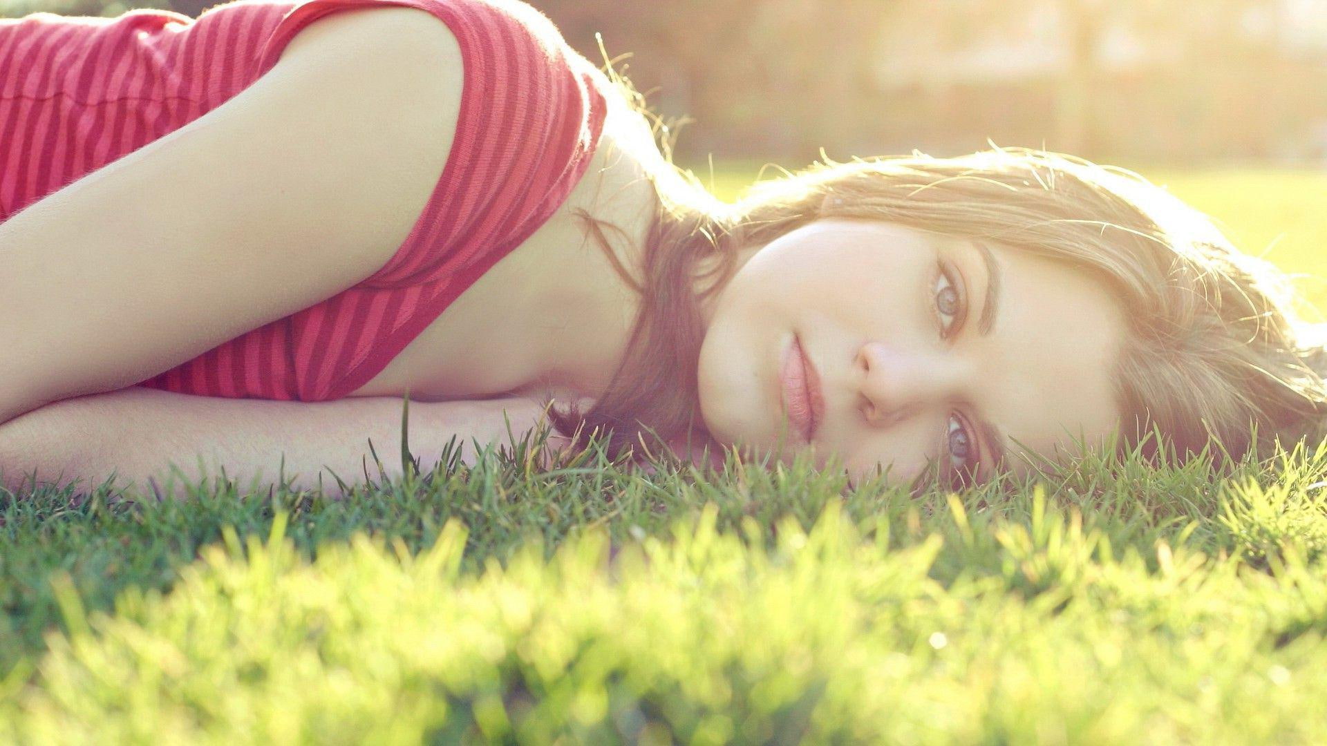beautiful, shirt, girls, grass, sleeve, women, park, stripe, s, 1920x1080, white, woman, lying, 1080P, girl, cap, red, HD Wallpaper