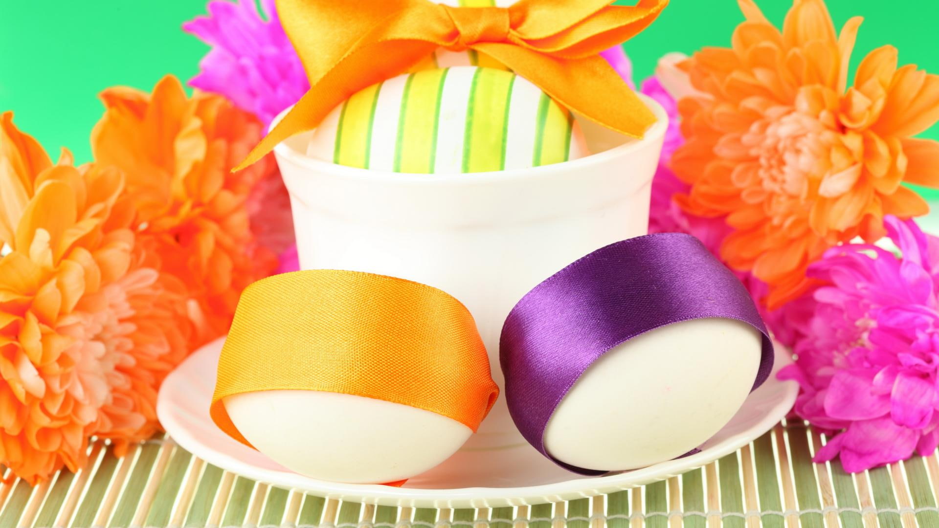 still life, eggs, 1080P, ribbons, easter eggs, easter, 3d and abstract, holiday, flowers, mums, colors, HD Wallpaper