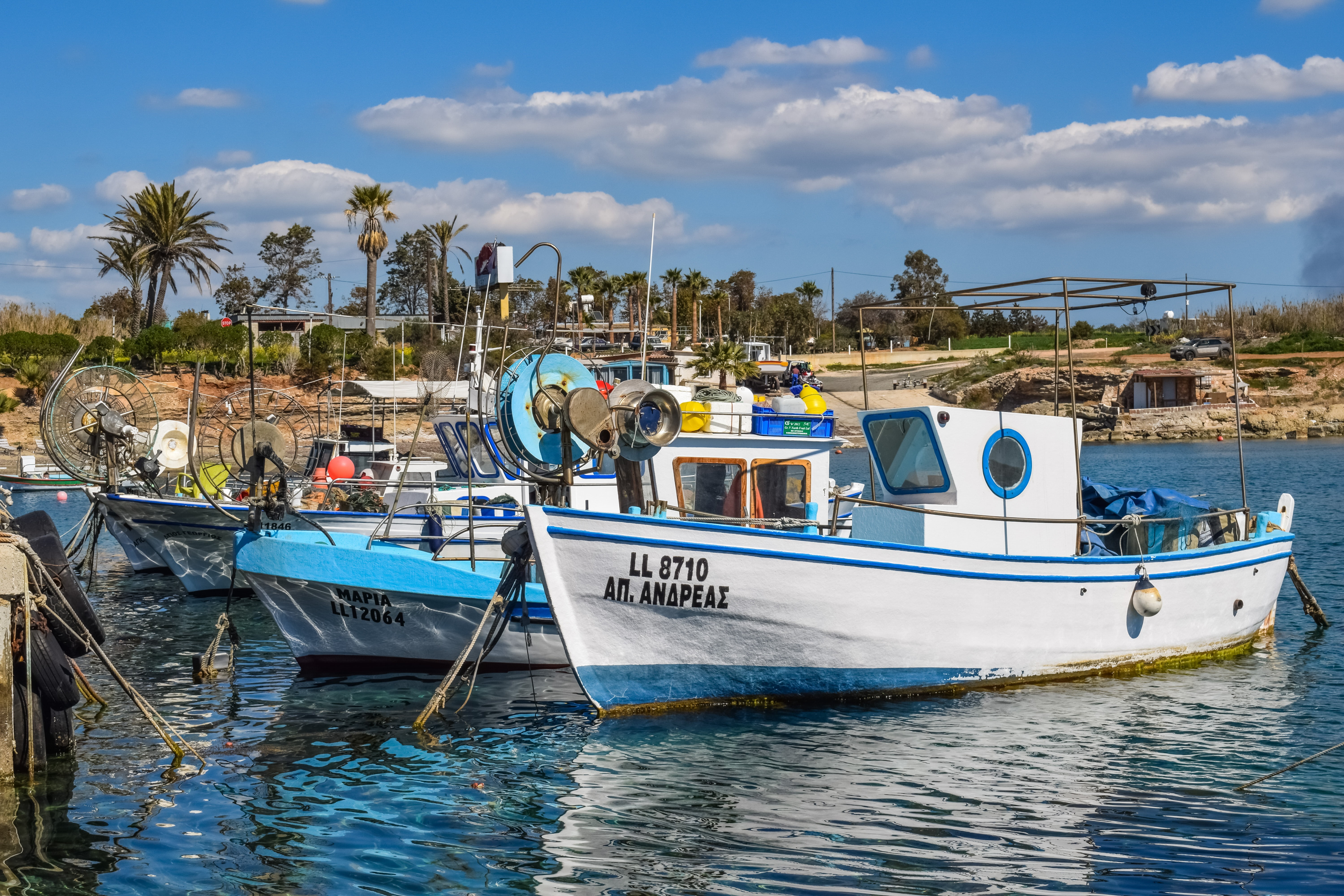 travel, yacht, outdoors, no people, scenery, harbor, fishing boat, mode of transport, sunlight, day, traditional, boat, mediterranean, nature, waterfront, HD Wallpaper