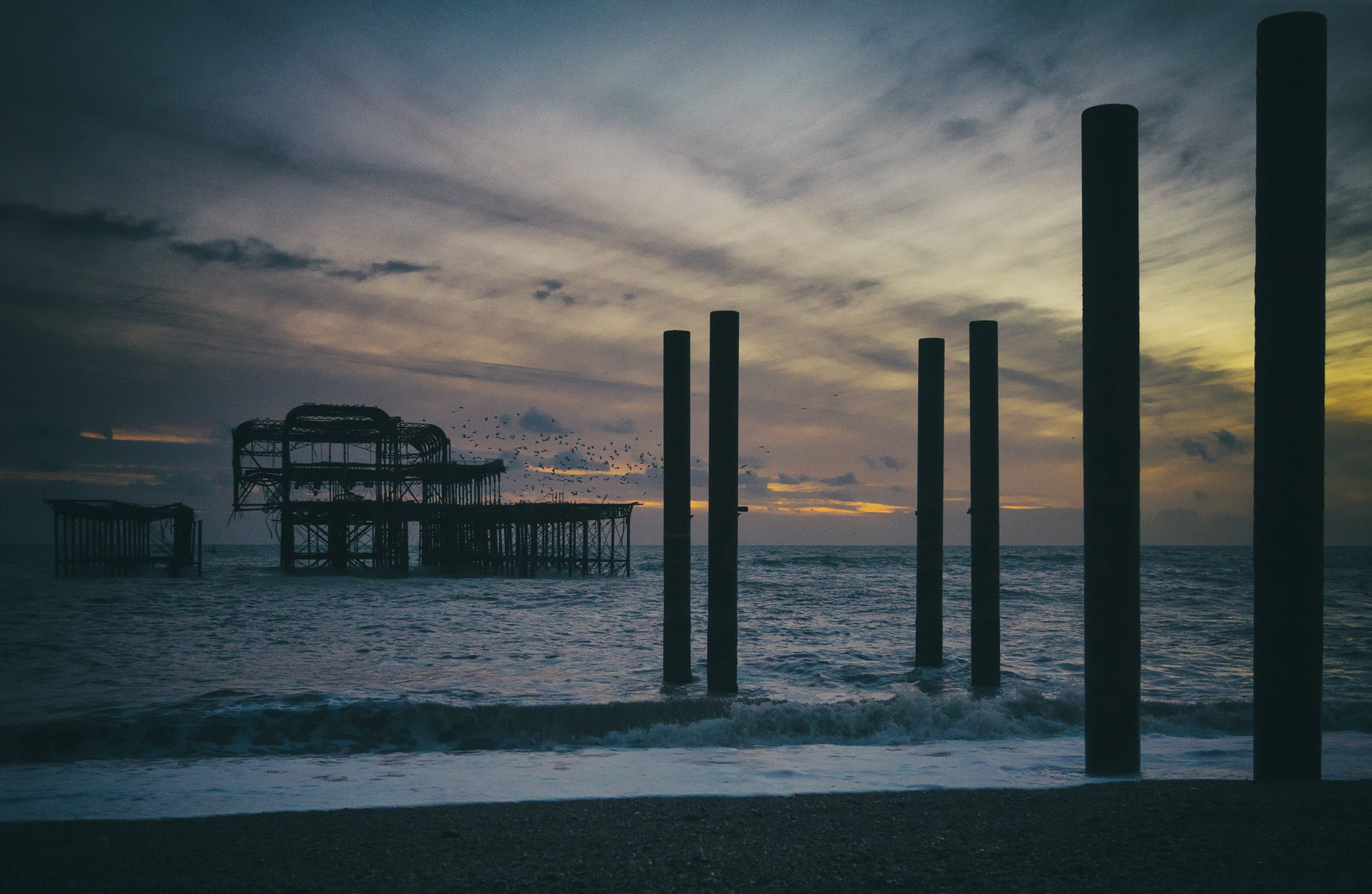 tranquil scene, nature, beach, architecture, wooden post, Sea, England, Hove, cloud - sky, sussex, structure, sunset, beauty in nature, built structure, HD Wallpaper