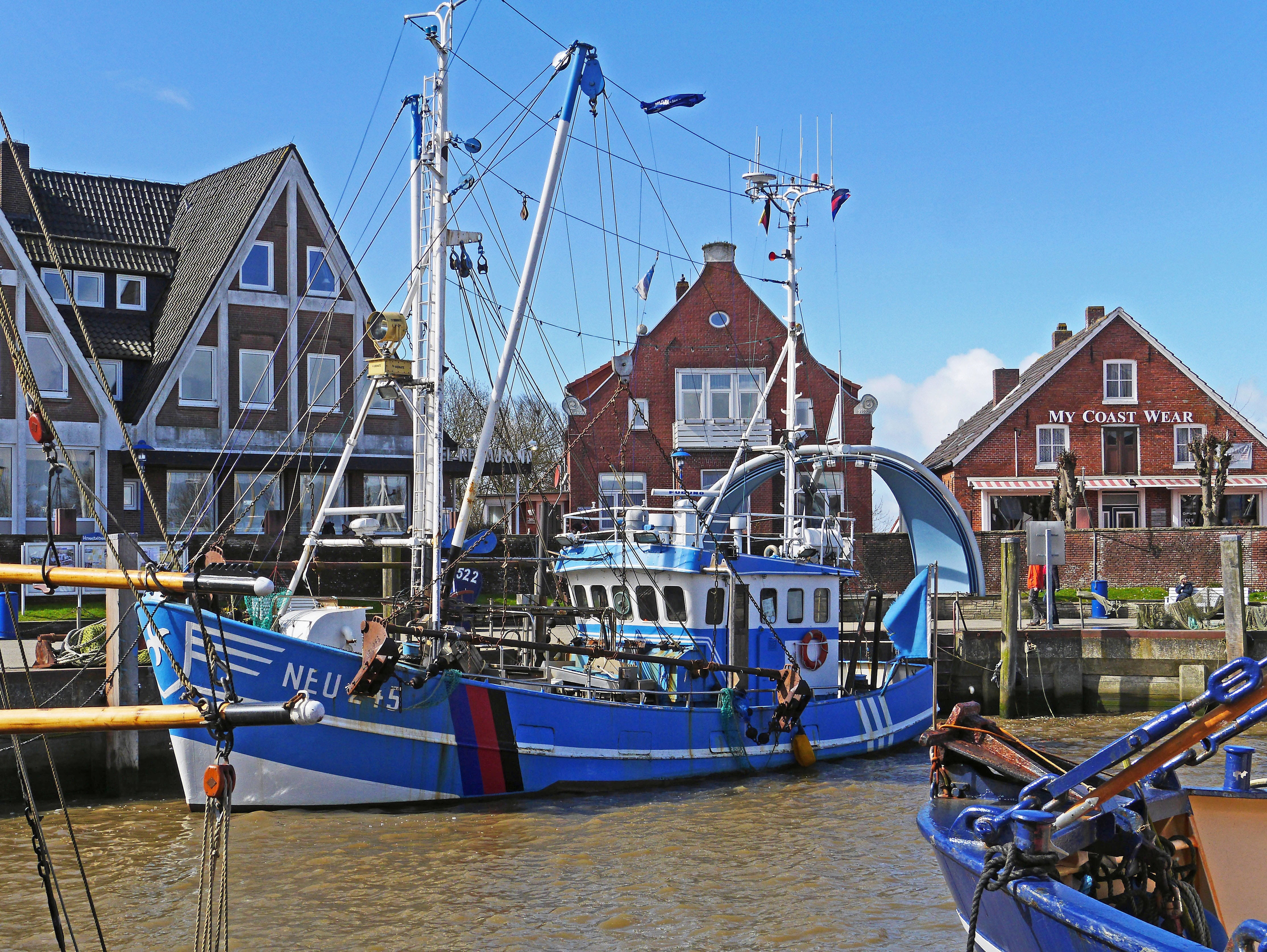 wadden sea, north sea, boom, mast, travel destinations, Shrimp, fishing boat, day, repainting, north sea coast, sky, mode of transportation, coast, no people, HD Wallpaper