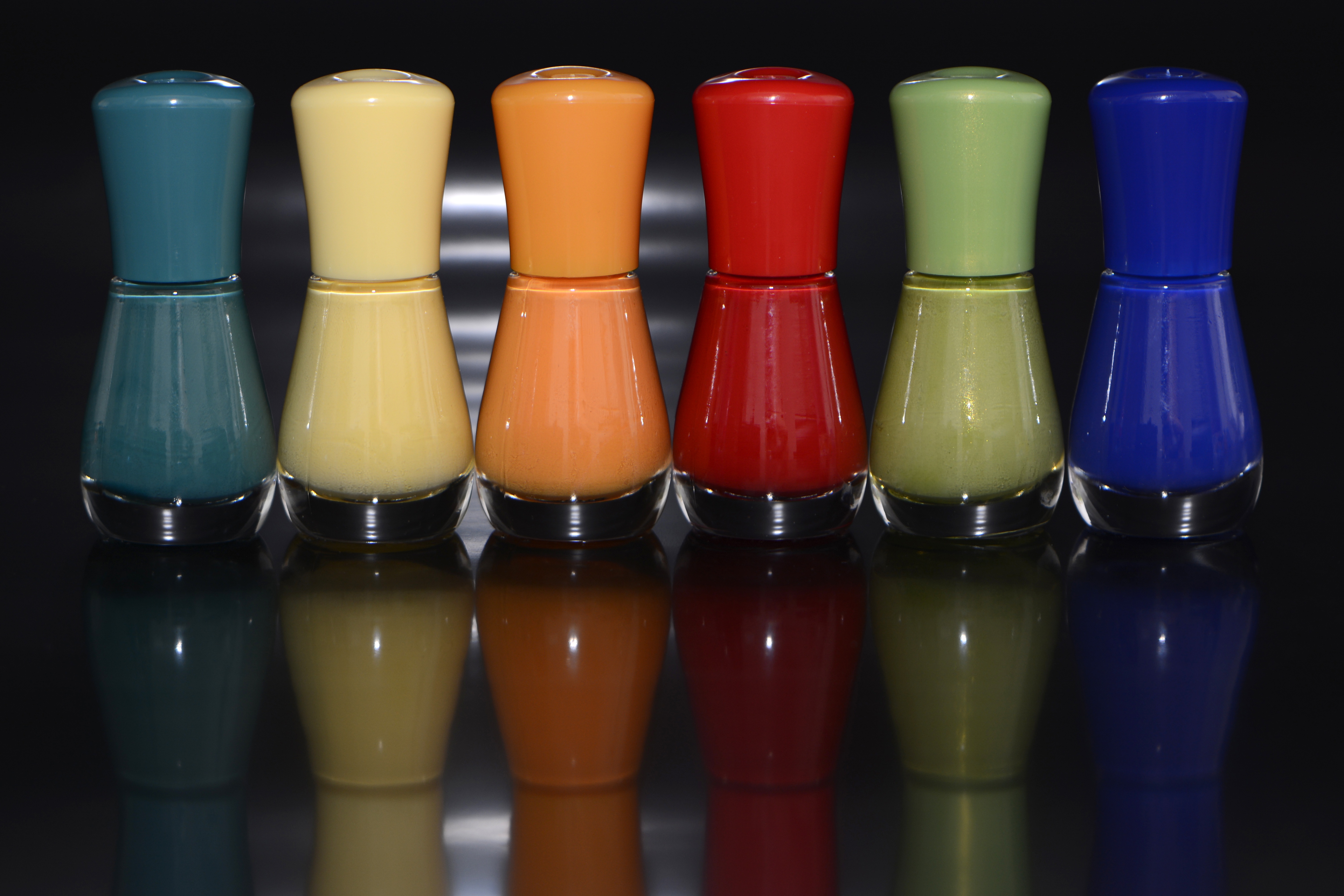 group of objects, mirroring, 5K, container, indoors, lacquered, close-up, toe nails, arrangement, ceramic, pedicure, nail design, closeup, blue, red, photo, HD Wallpaper