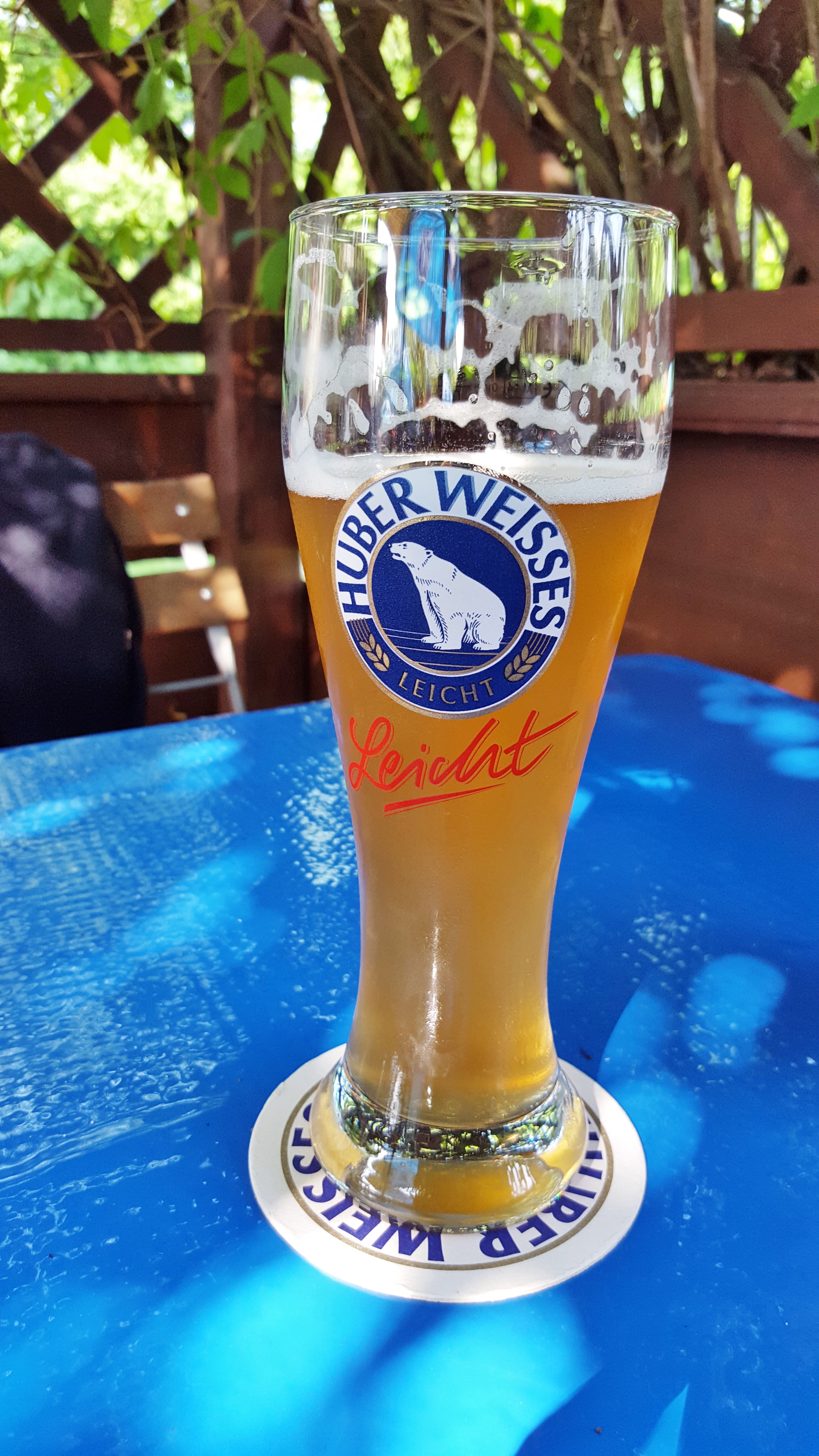 saucer, wheat beer glass, refreshment, wheat, nature, beer foam, thirst quencher, glass, close-up, beer glass, beer garden, food, no people, trueb, communication, Phone HD Wallpaper