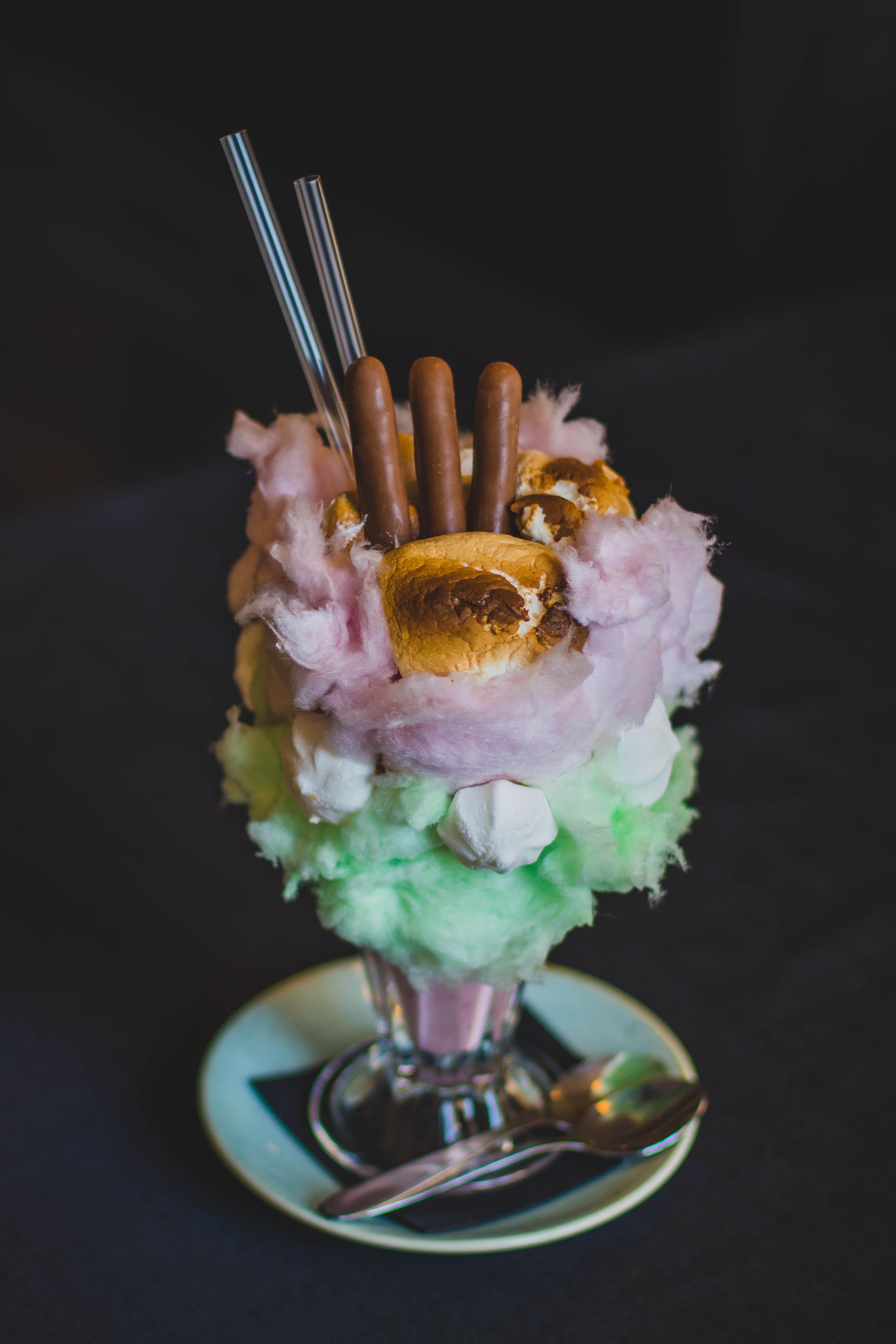 no people, cold, grow, table, eating utensil, transparent, tasty, sugar, cream, food, indoors, studio shot, ready-to-eat, close-up, dairy product, freshness, Phone HD Wallpaper