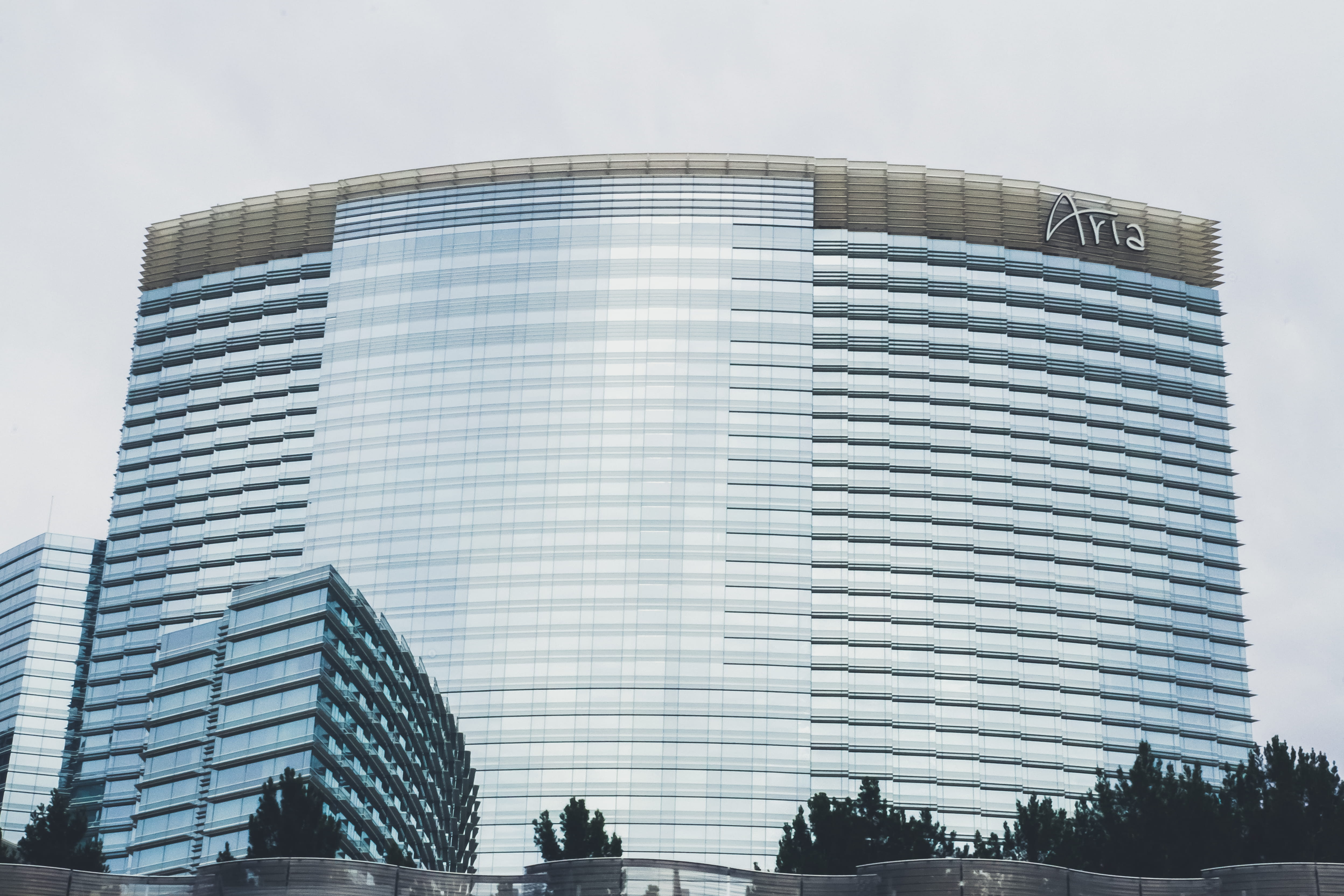 architecture, united states, low angle view, modern, skyscraper, outdoors, tall - high, casino, clear sky, travel destinations, gambling, building exterior, HD Wallpaper