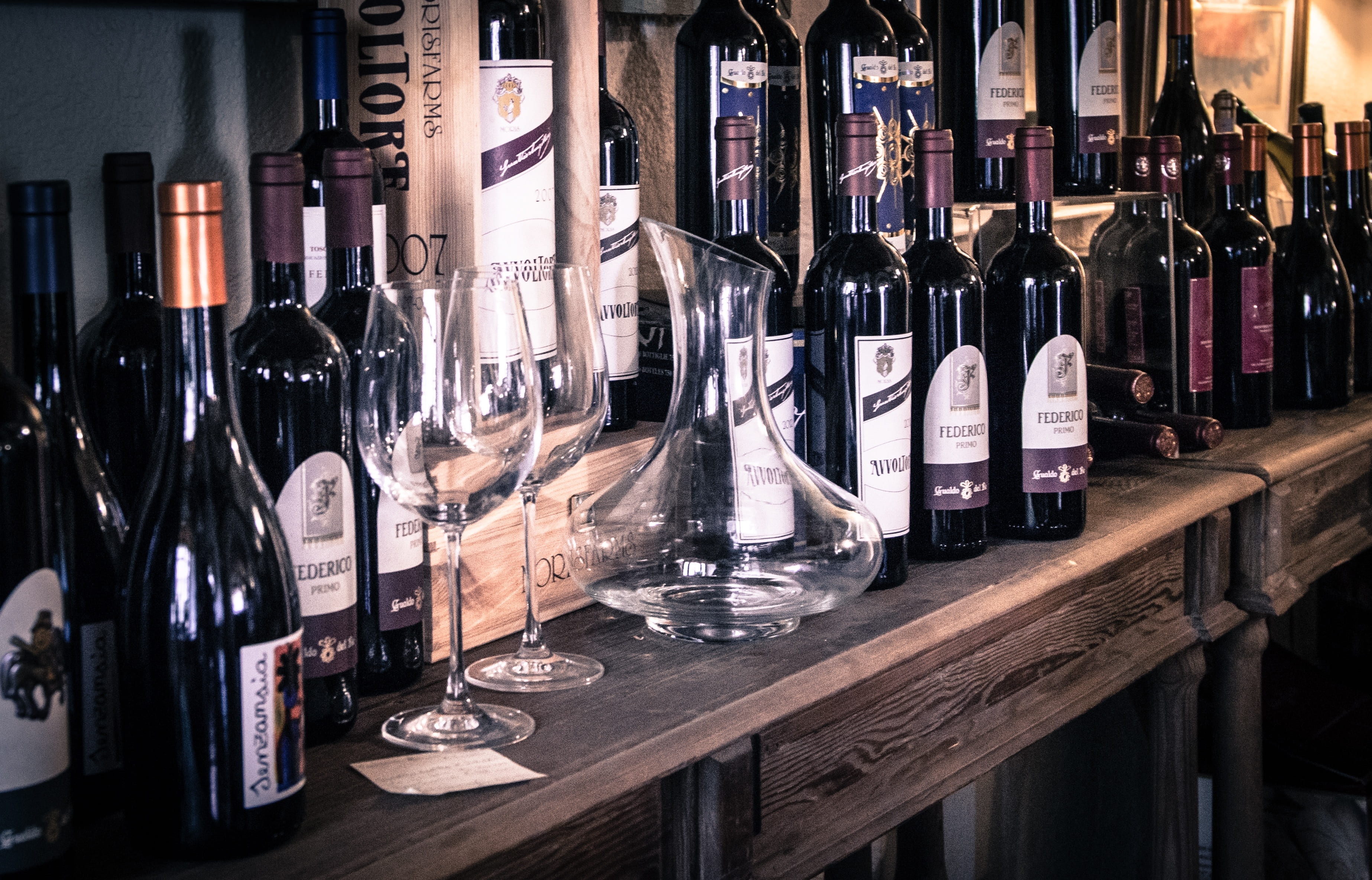 still life, bottle, wood - material, bar - drink establishment, wine, goblet, table, luxury, no people, grape, restaurant, glass - material, food and drink, HD Wallpaper