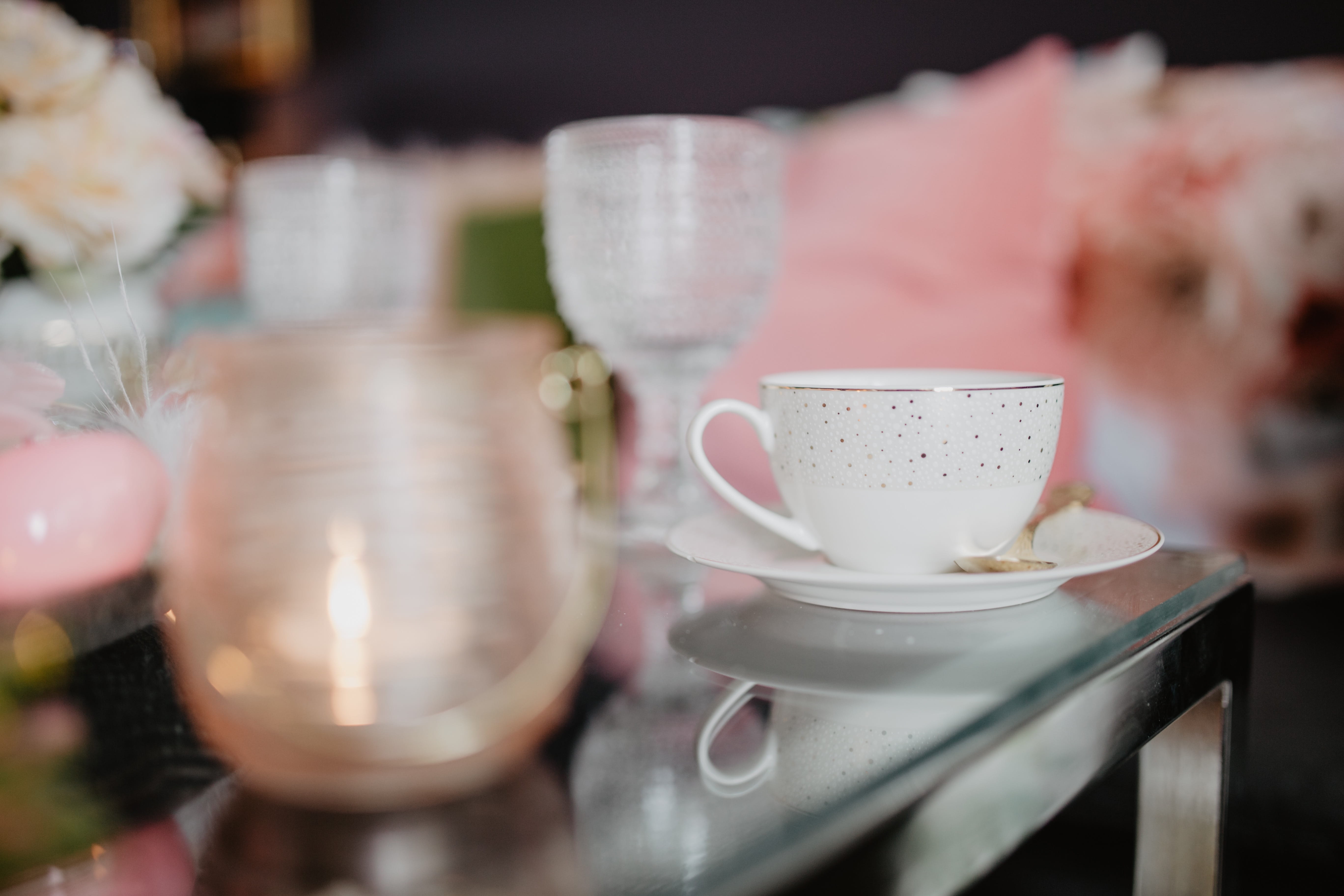 mug, coffee cup, dishware, tea cup, crockery, ceramics, close-up, refreshment, business, home, selective focus, room, 5K, table, indoors, tray, spring, HD Wallpaper