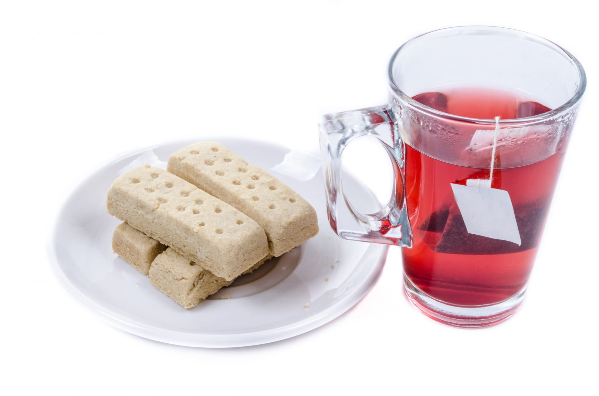 dishware, food and drink, paper, studio shot, refreshment, red, 1080P, handle, sweet, black tea, tea, sweet food, close-up, label, cup, yellow, cardboard, HD Wallpaper