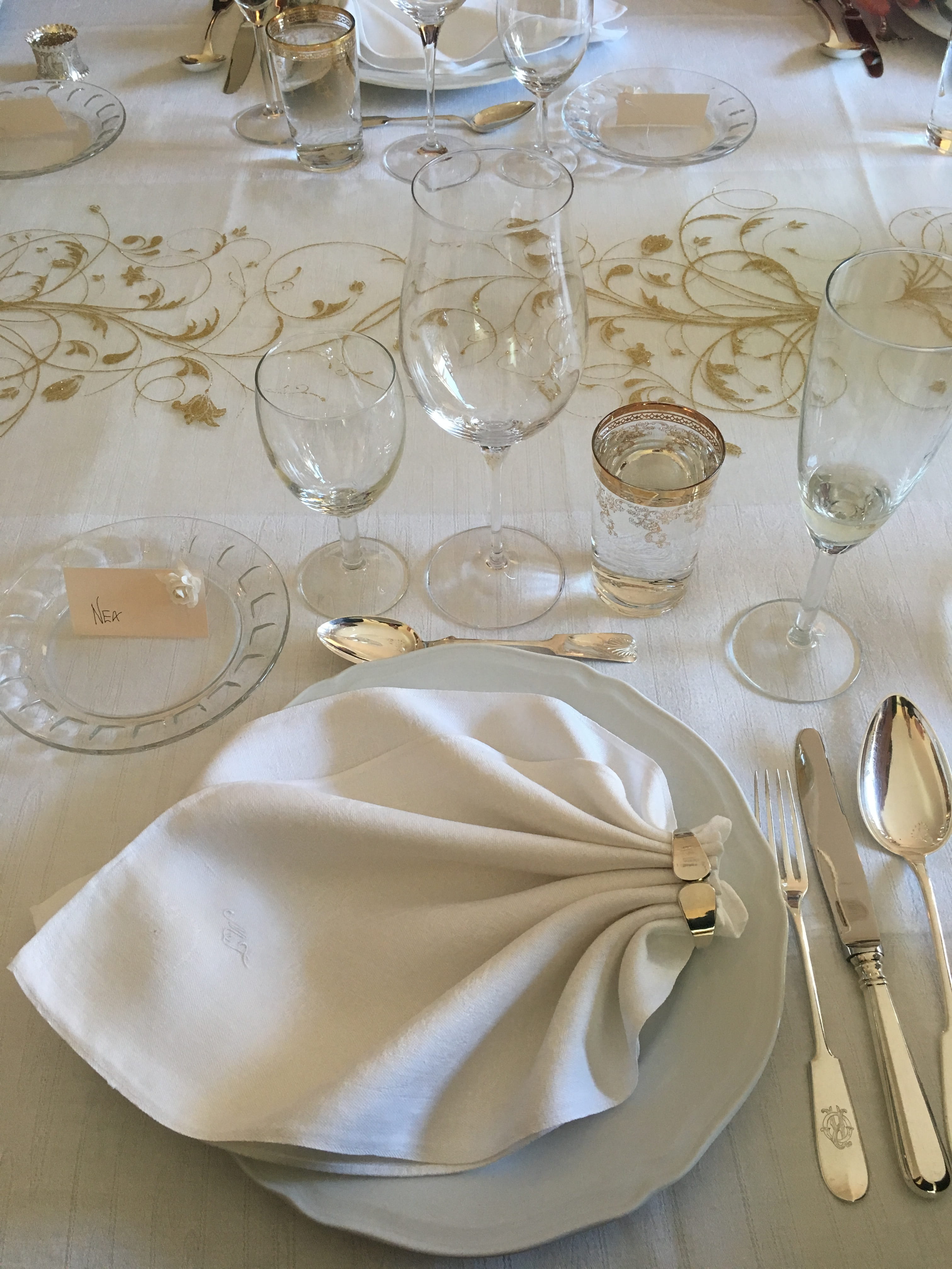 food, napkin, arrangement, food and drink, high angle view, service, party - Social Event, indoors, tablecloth, no People, dining, fork, table Knife, elegance, Phone HD Wallpaper