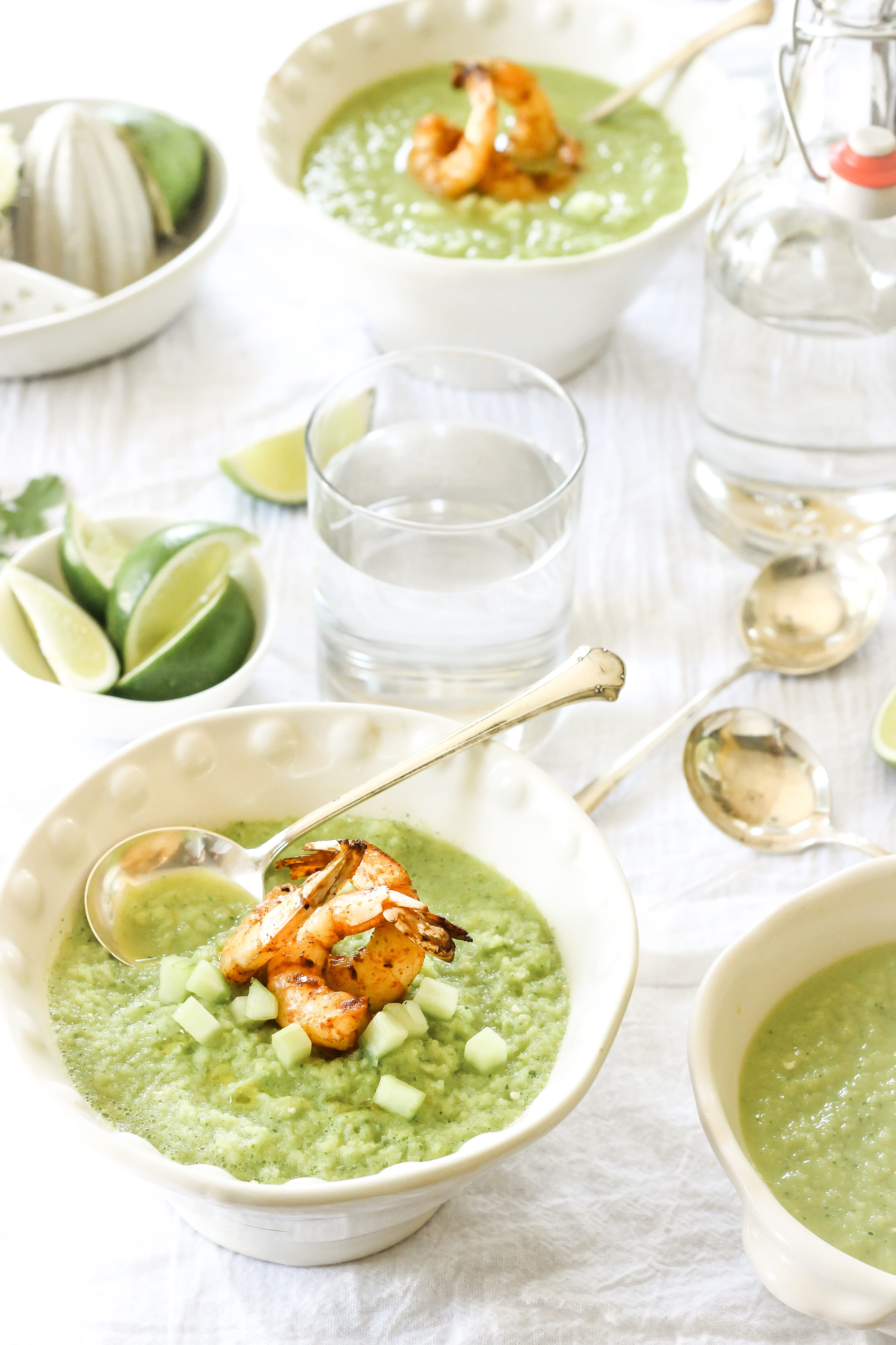 wellbeing, juicer, vegetable, dip, 5K, lime, focus on foreground, high angle view, no people, prawn, daytime, healthy, lunch, crockery, silver, green, Phone HD Wallpaper