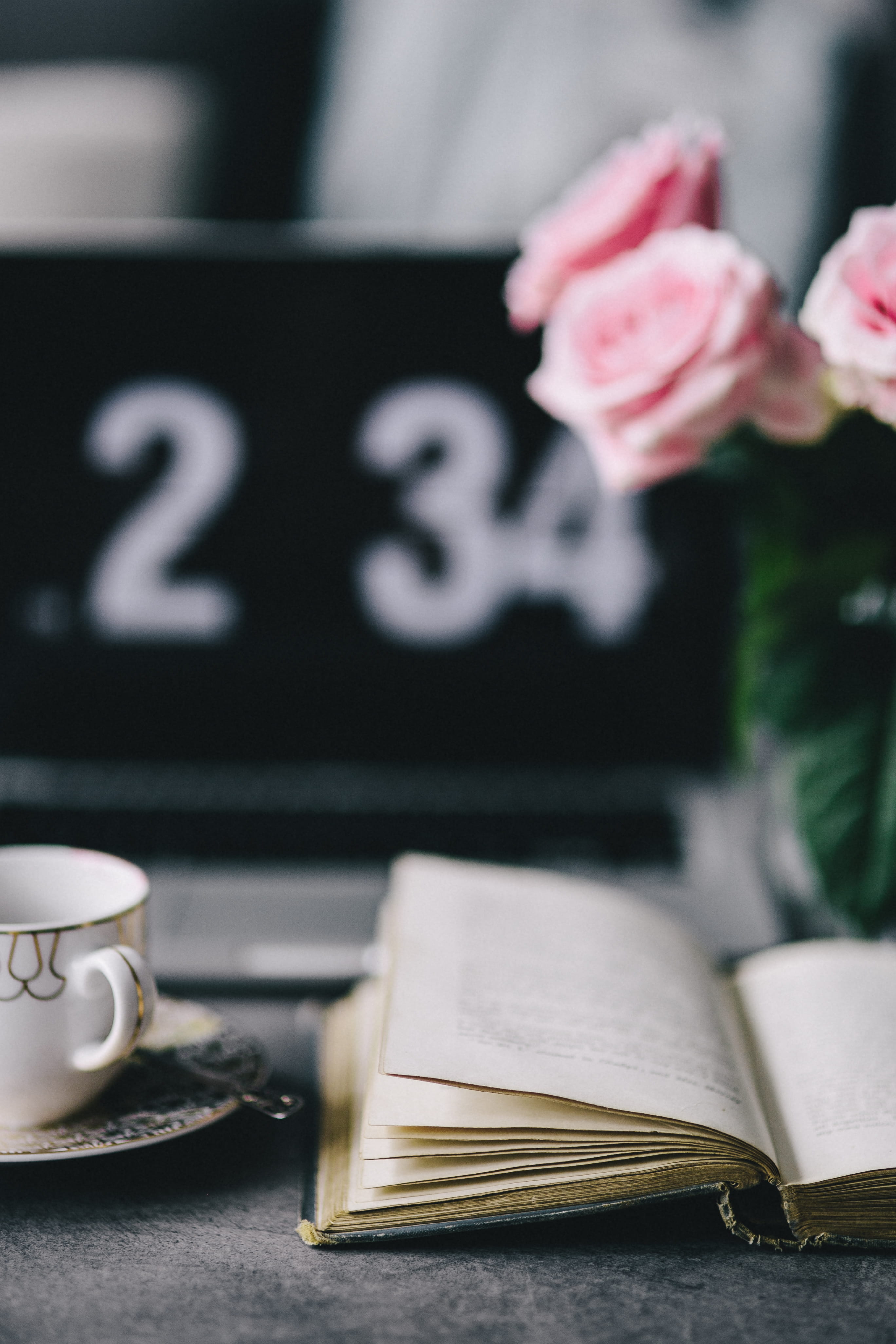 freshness, interior, lovely, crockery, coffee - Drink, plant, relax, focus on foreground, publication, rose, still life, flowering plant, indoors, cup, Phone HD Wallpaper