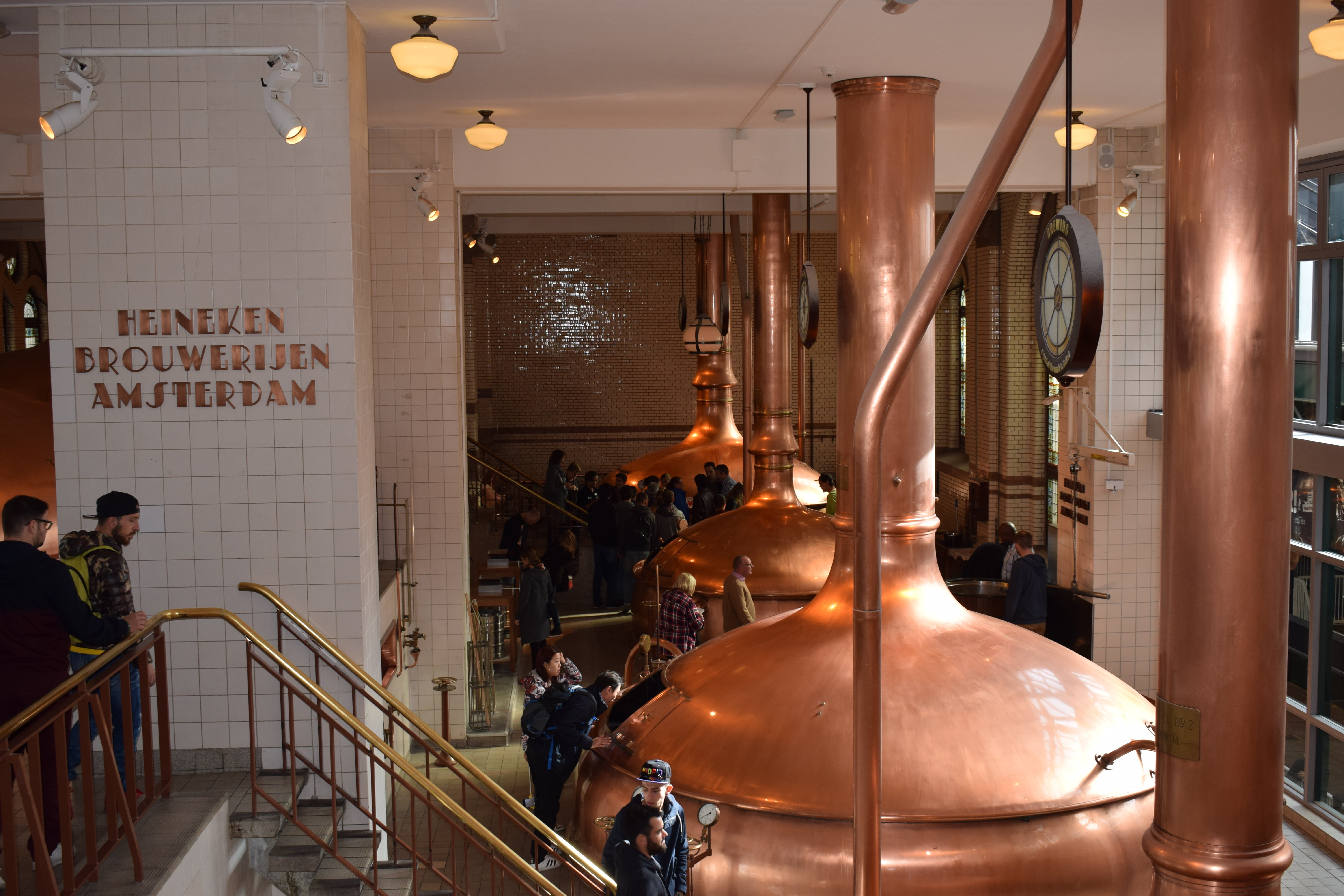 business, dam, beer, malt, hop, string instrument, real people, men, group of people, yeast, window, food and drink, architecture, food and drink industry, HD Wallpaper