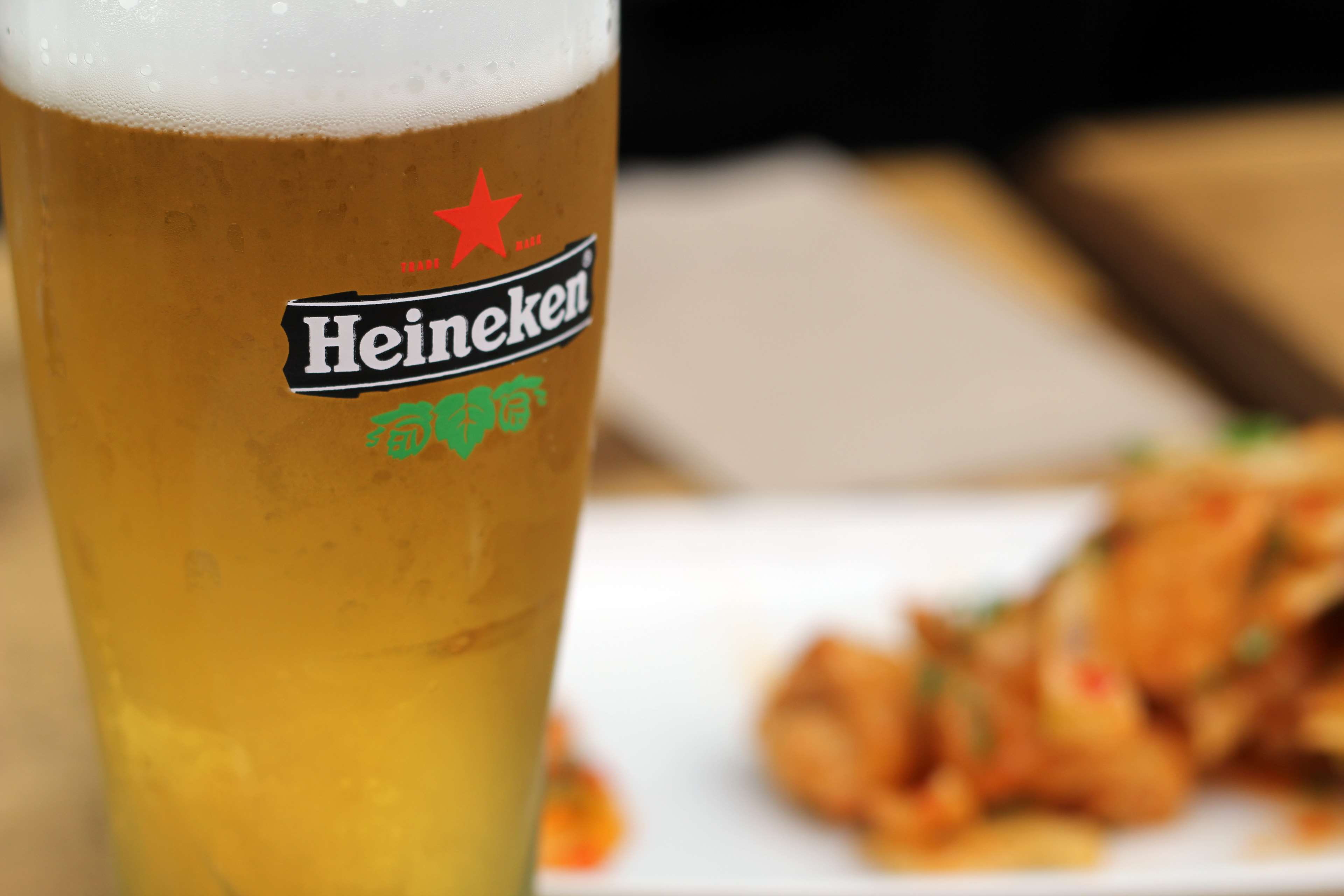 drinking glass, business, beer - alcohol, snacks, malt, 4K, beer glass, no people, household equipment, close-up, beer, drink, beverage, focus on foreground, HD Wallpaper