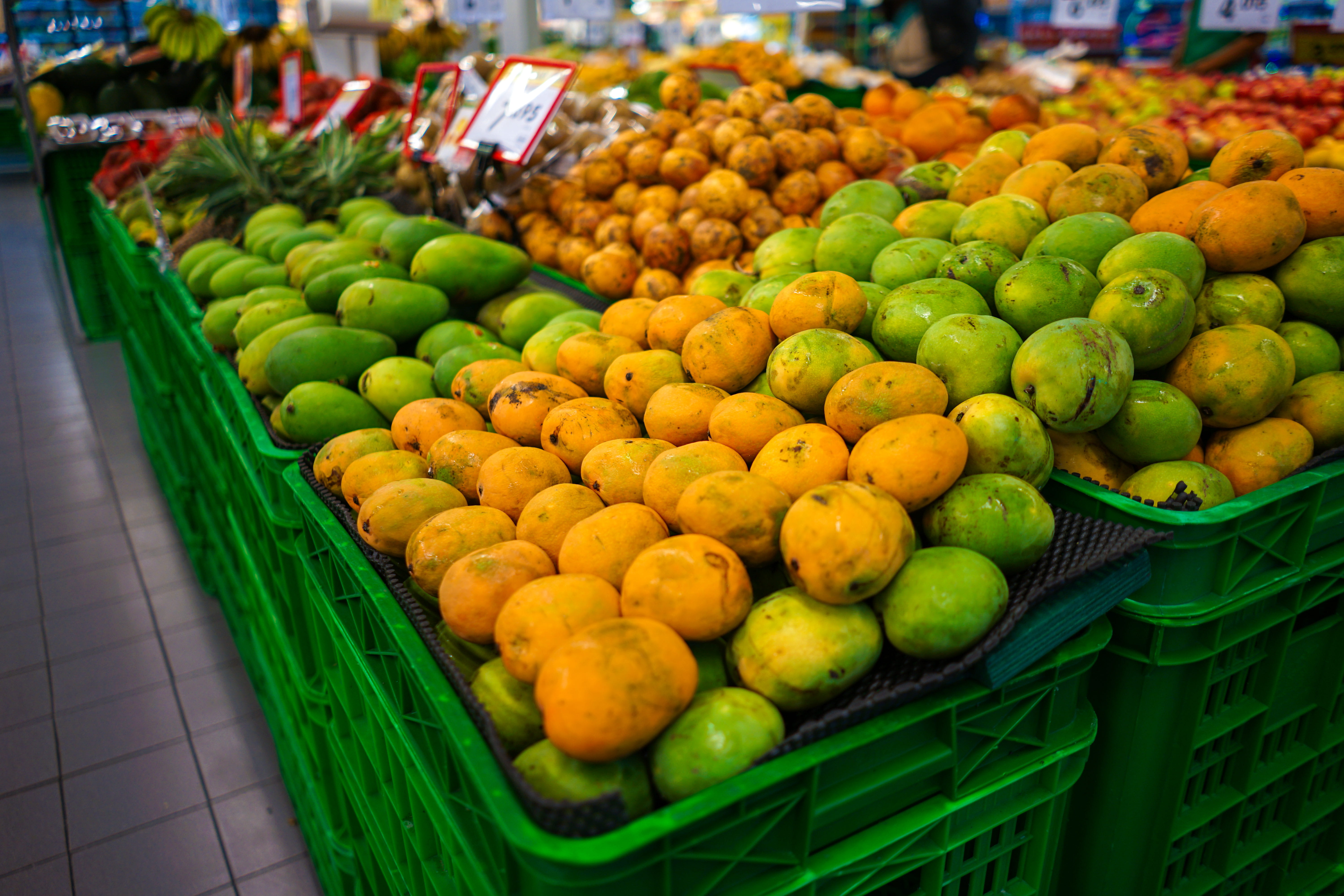 organic, supermarket, plant, retail, incidental people, food, grapefruit, grocery, orange color, 5K, market stall, apple, freshness, crate, indonesia, HD Wallpaper