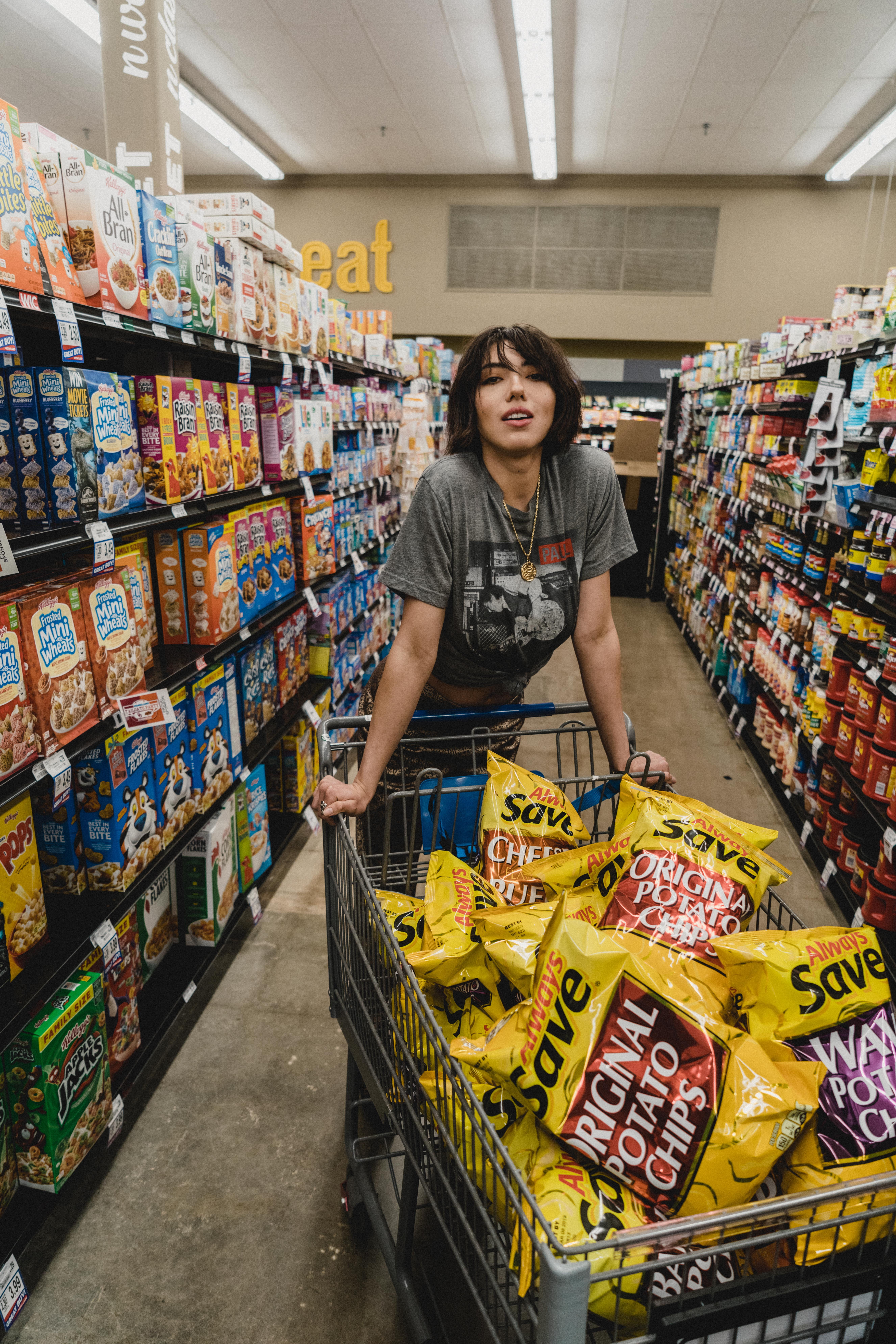 variation, face, woman, standing, young adult, supermarket, choice, candy, cart, bag, groceries, abundance, lifestyles, food, banister, handrail, store, Phone HD Wallpaper