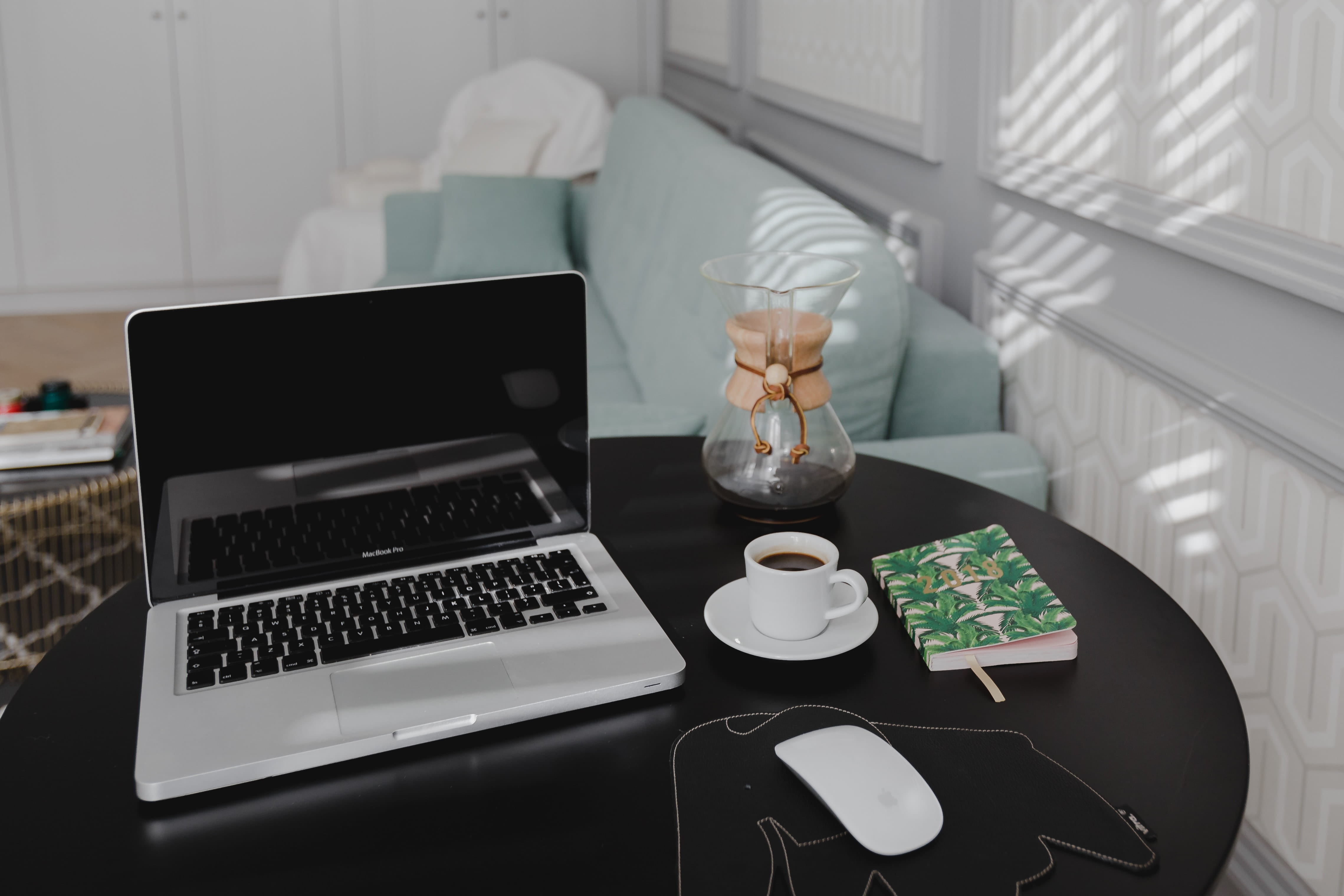 notebook, technology, laptop, portable information device, connection, communication, coffee, furniture, home, cup, calendar, roon, contemporary, high angle view, HD Wallpaper