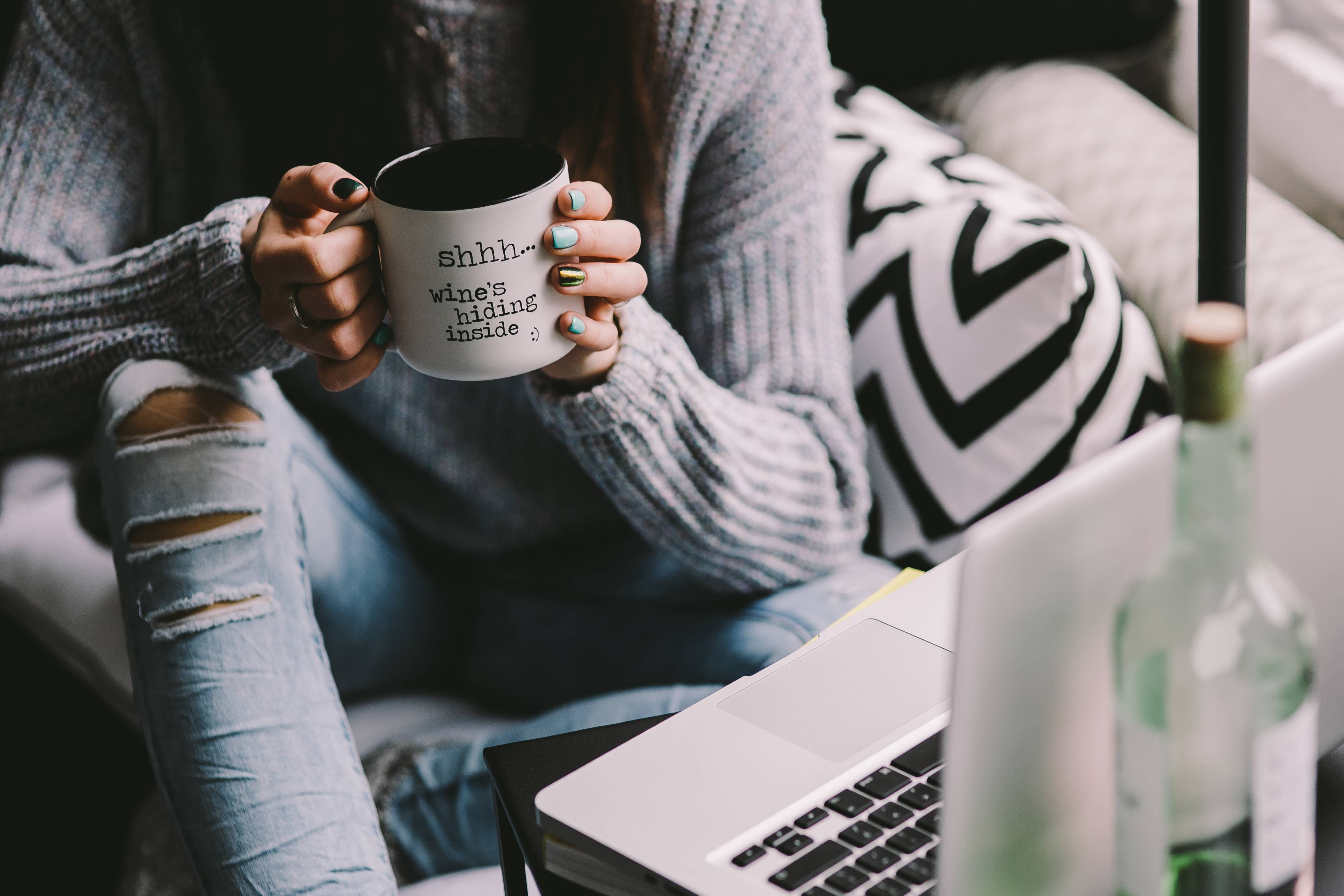 funny, indoors, caucasian Ethnicity, coffee, relaxing, food and drink, hand, young Adult, one Person, drinking, mug, drink, time, coffee - Drink, home Interior, HD Wallpaper