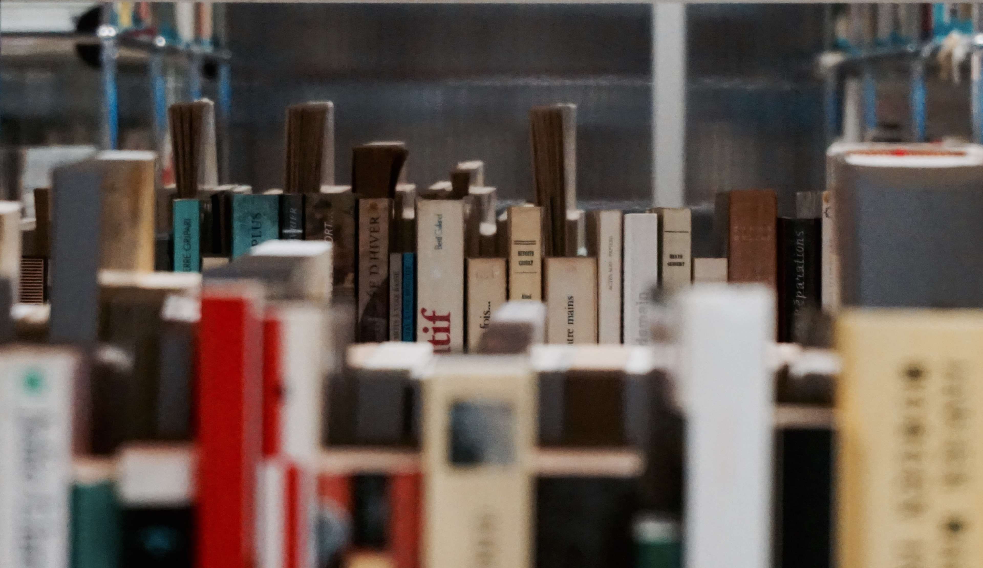 choice, selective focus, indoors, technology, shelf, group of objects, book, close-up, industry, in a row, still life, abundance, variation, large group of objects, HD Wallpaper