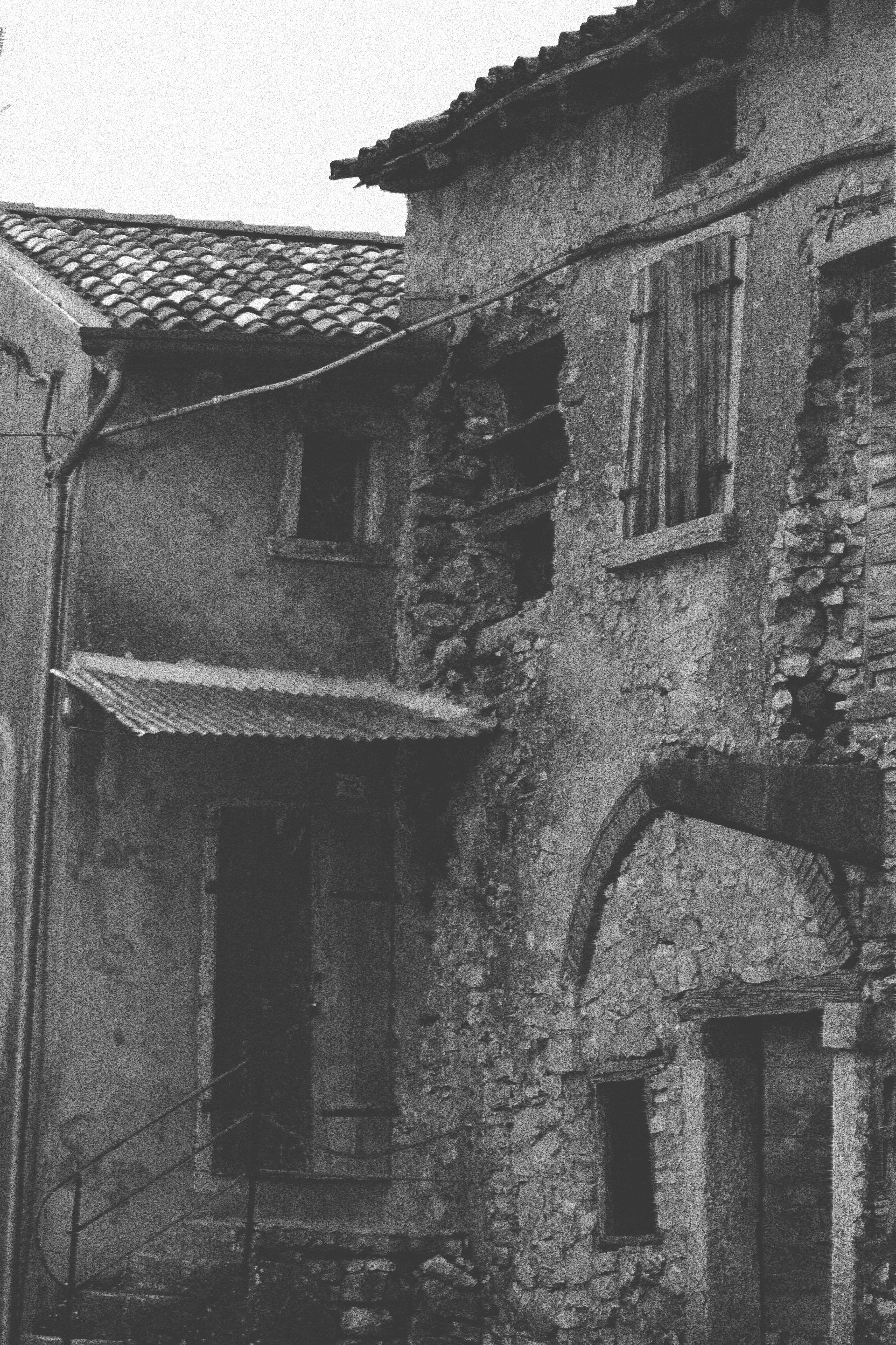 low angle view, roof, run-down, italy, house, window, ruined, wall, history, residential district, damaged, weathered, outdoors, prada, abandoned, 5K, Phone HD Wallpaper