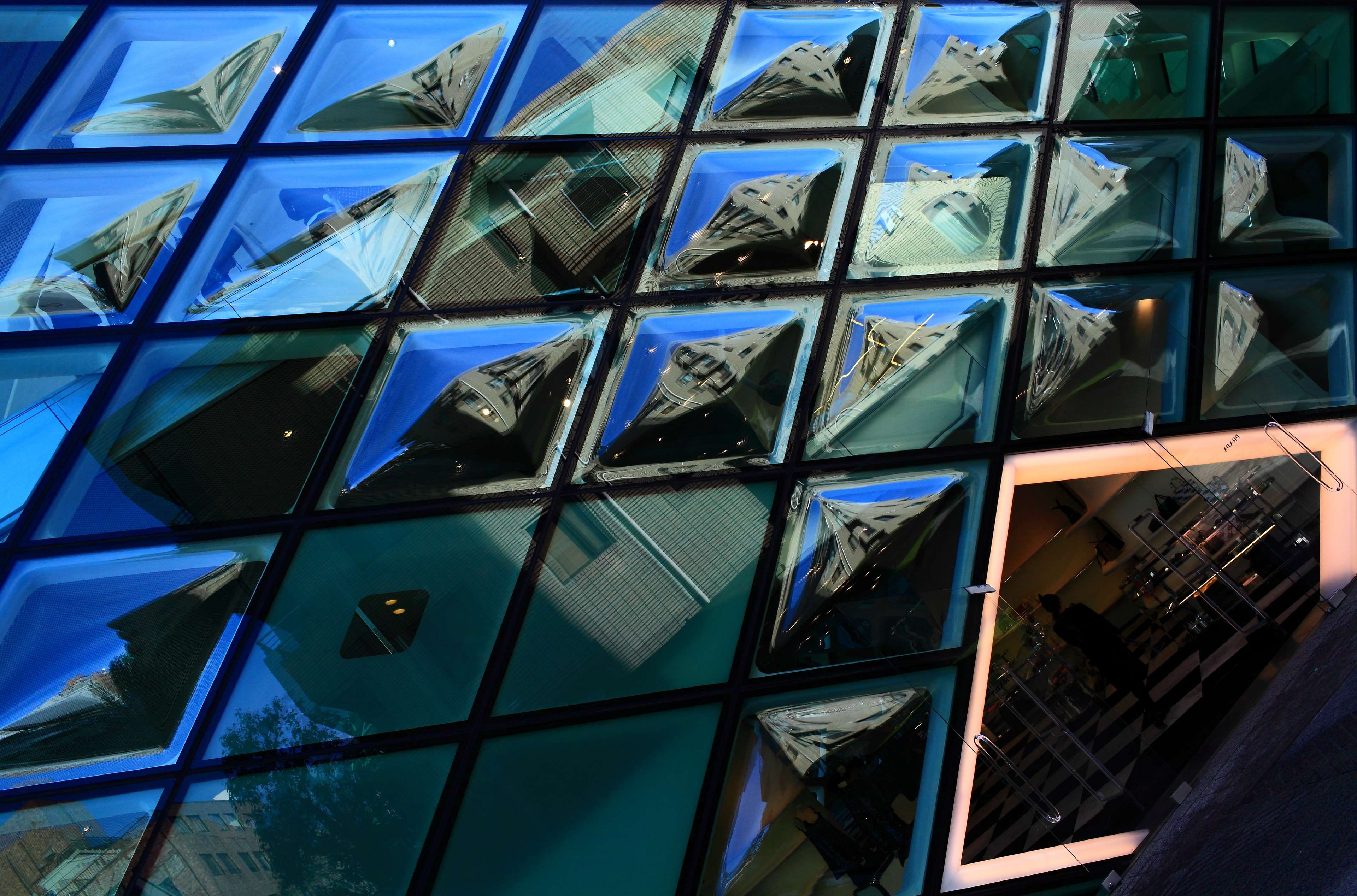 road, built structure, office building exterior, no people, sky, random, modern, outdoors, tokyo, city, window, 4K, theme chaos, reflection, glass, building exterior, HD Wallpaper