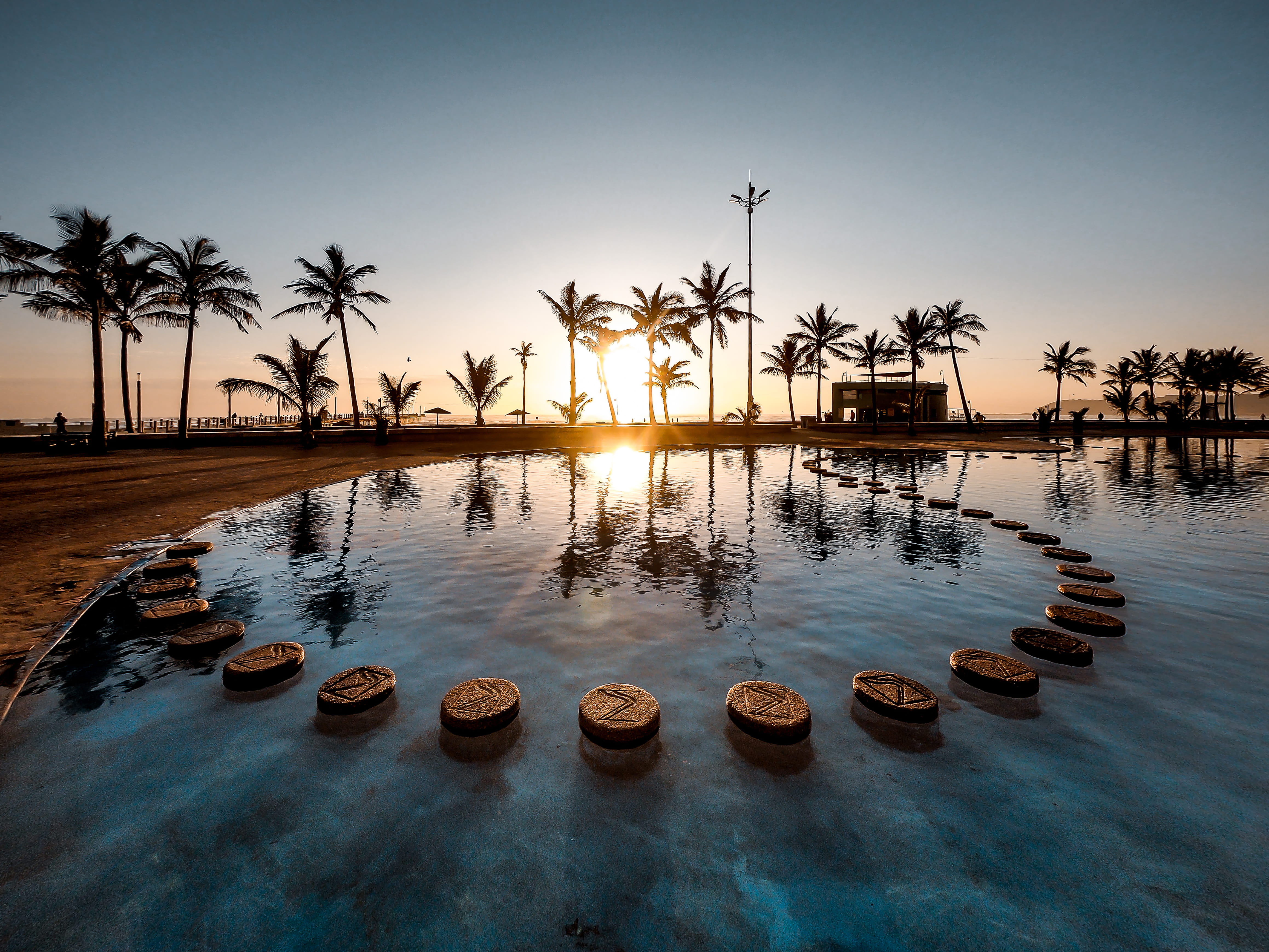 sea, beauty in nature, no people, bird, tropical, outdoors, transportation, animal, boat, scenics - nature, summer, reflection, swimming pool, 4K, arecaceae, HD Wallpaper