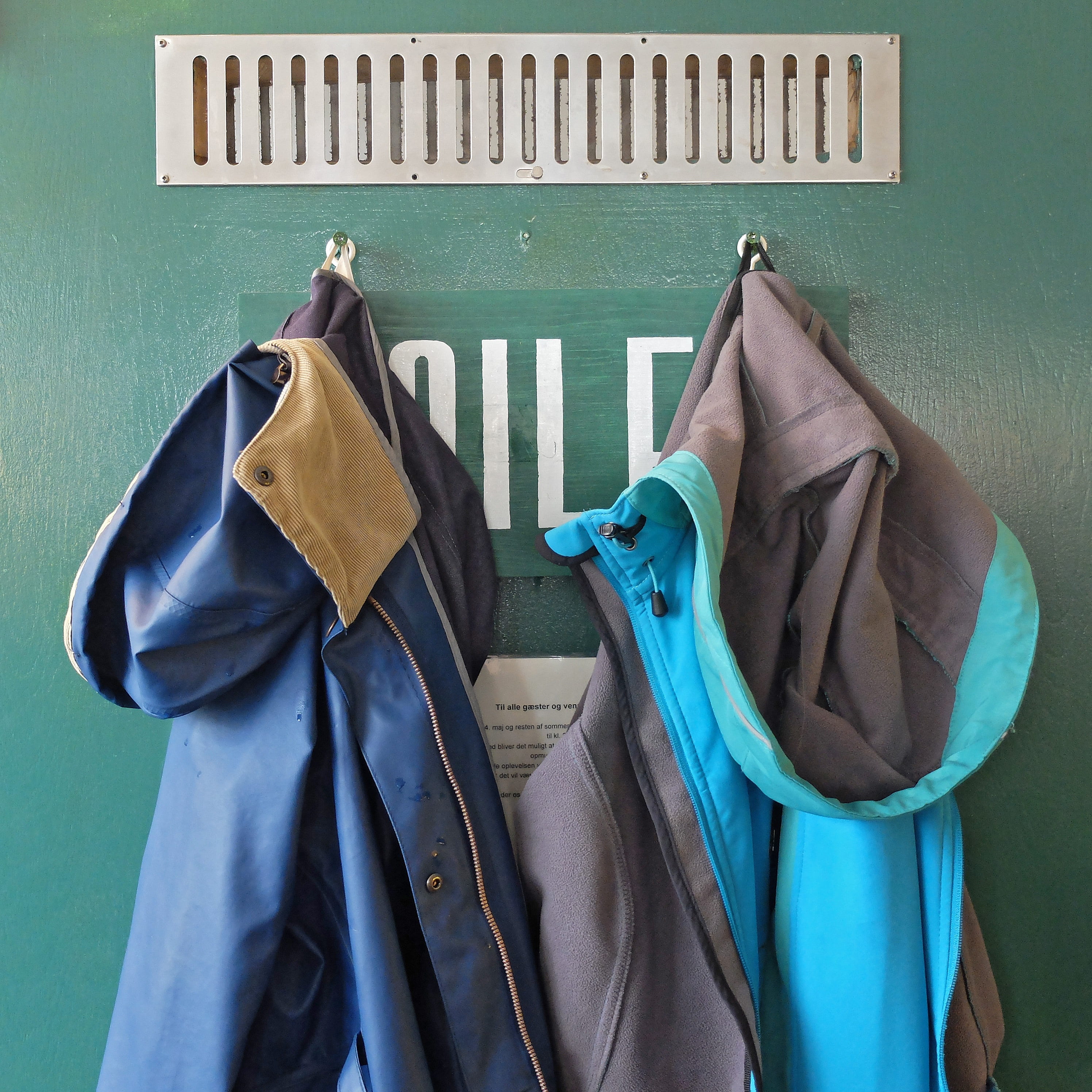 textile, jacket, wall - building feature, 2K, blue, drying, still life, wall, clean, security, no people, fashion, door, clothing, coat hook, laundry, Phone HD Wallpaper