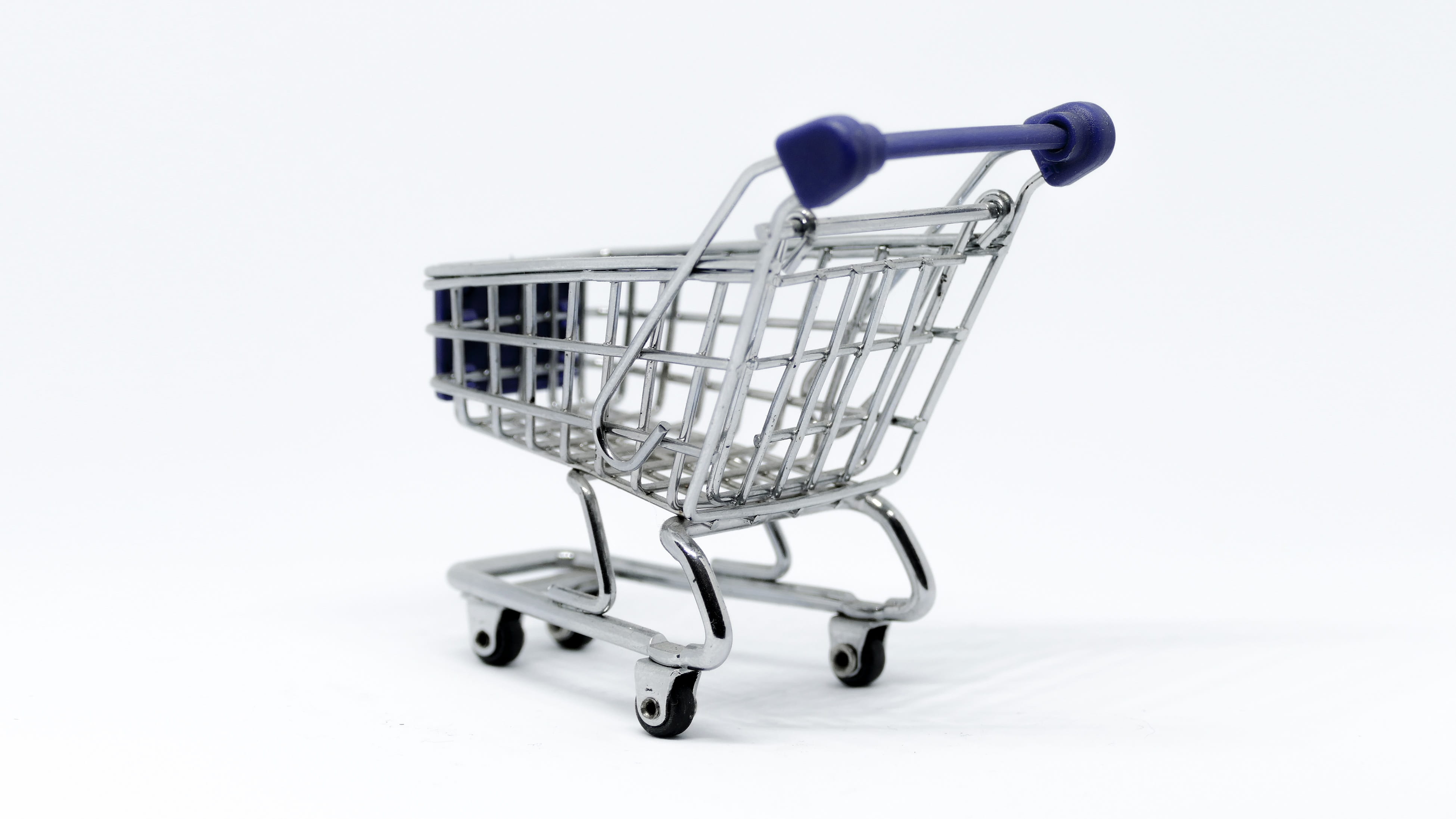 3d, retail, silver colored, 4K, clean, small, tram, side view, studio shot, chrome, full length, cart, silver, e-commerce, groceries, indoors, metal, supermarket, HD Wallpaper