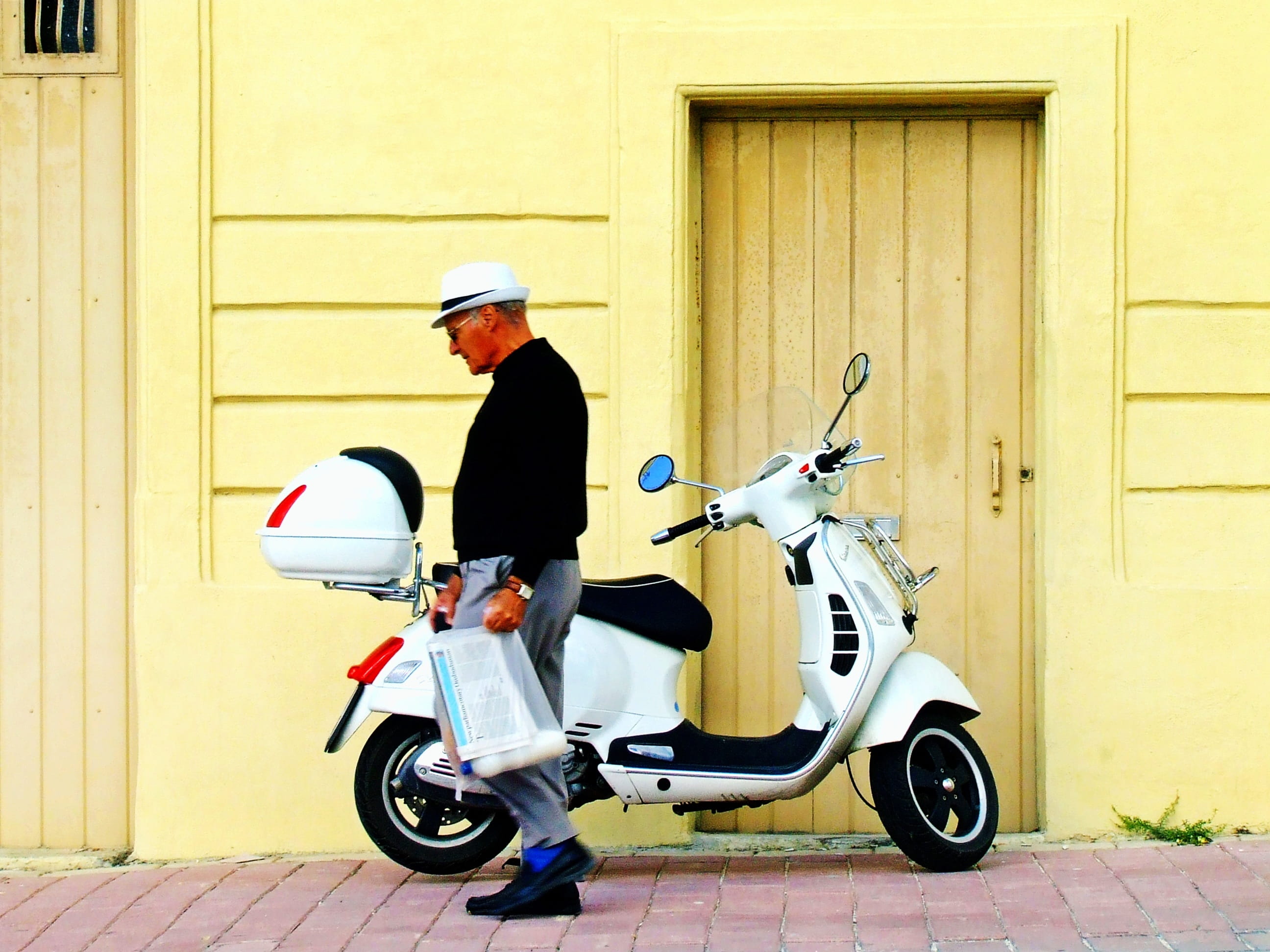 lifestyles, gentleman, male, urban, moped, building exterior, vespa scooter, hat, vehicle, parked, walking, black, 2 wheels, shopping, style, man, village, HD Wallpaper