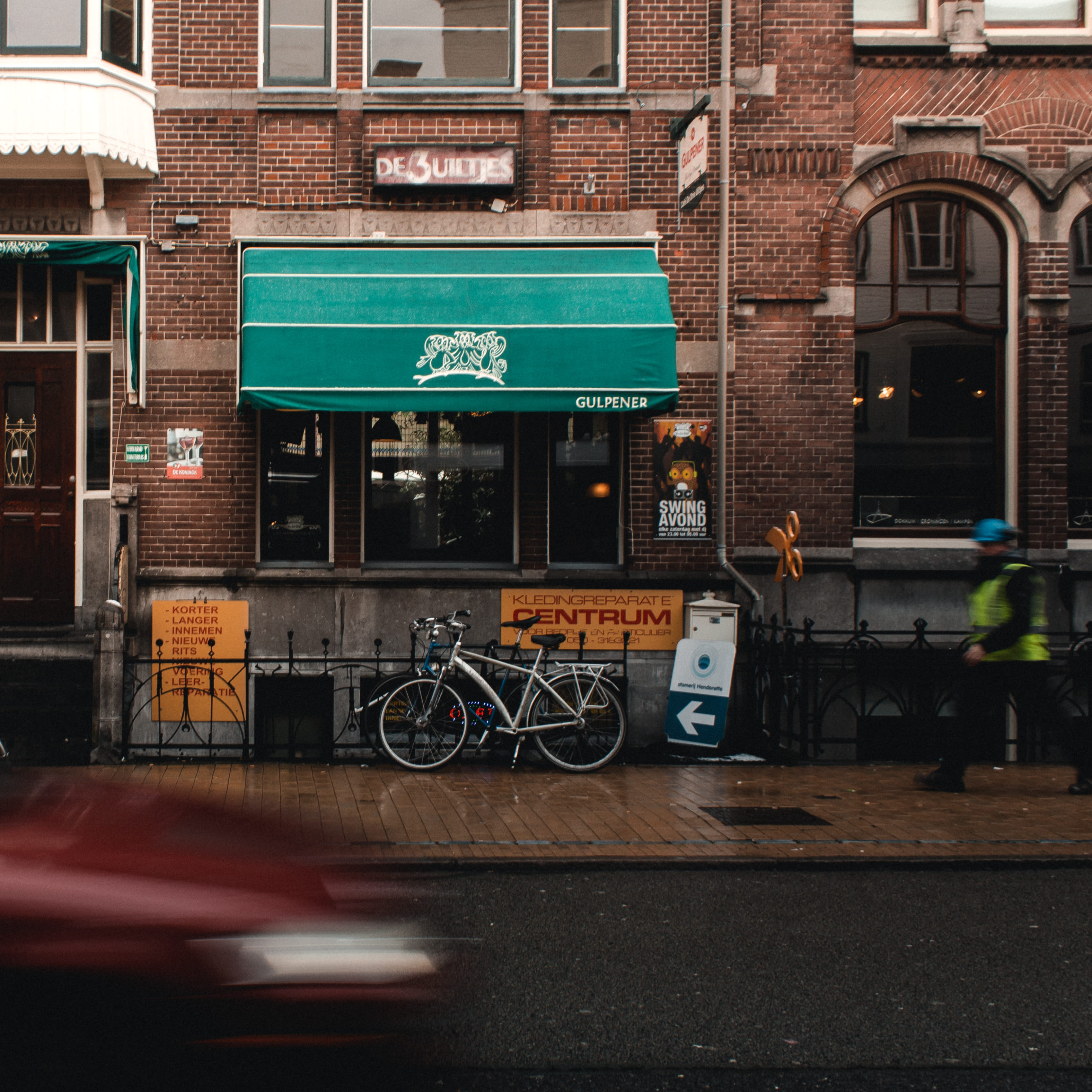 vehicle, germany, store, machine, wheel, transportation, no people, communication, old, car, bicycle, window, bike, architecture, text, 2K, canopy, person, Phone HD Wallpaper