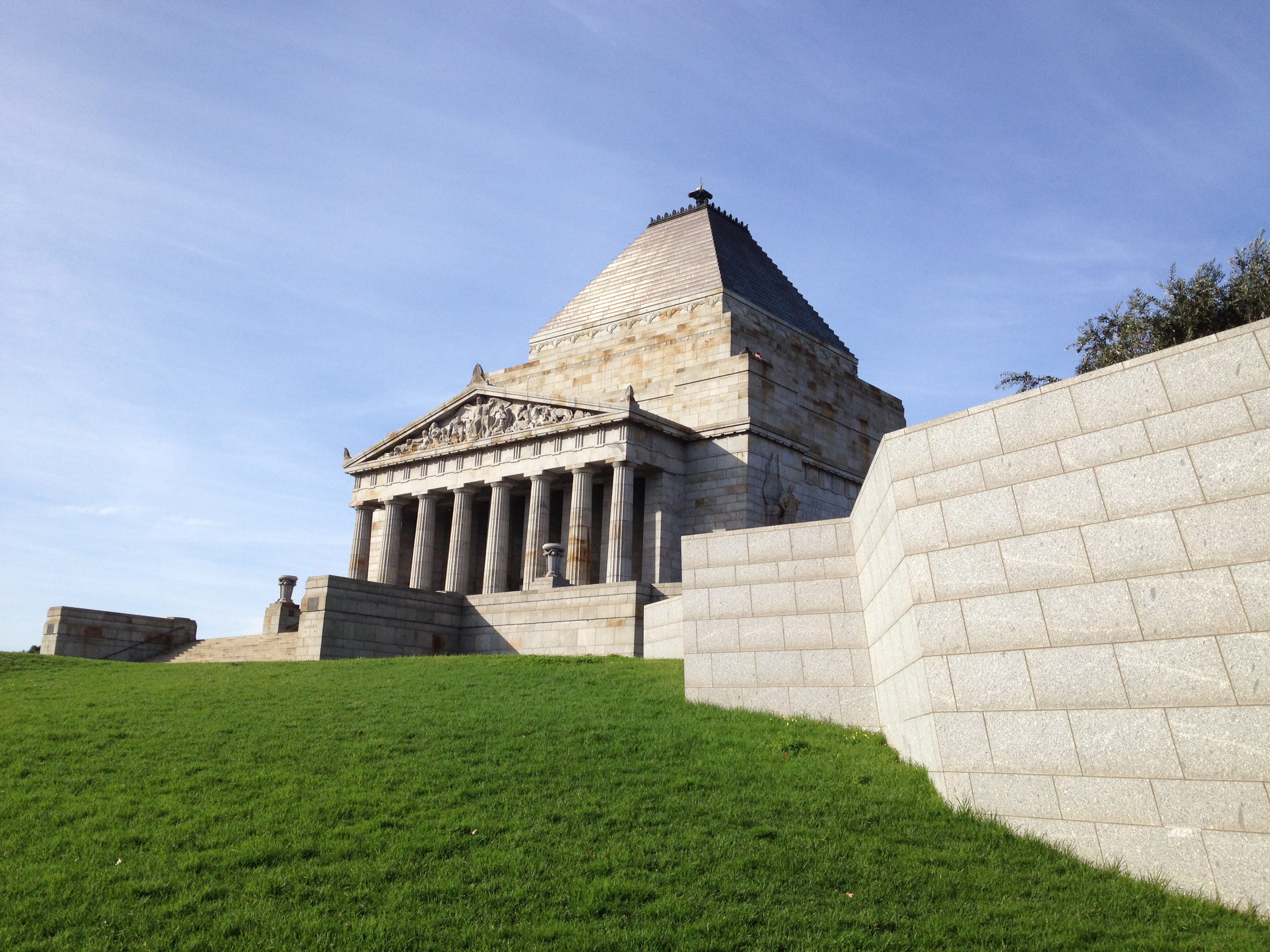 landmark, plant, sunlight, pyramid, grass, sky, famous Place, photo, Australia, Wall, travel Locations, melbourne, belief, built structure, no people, Shrine, HD Wallpaper