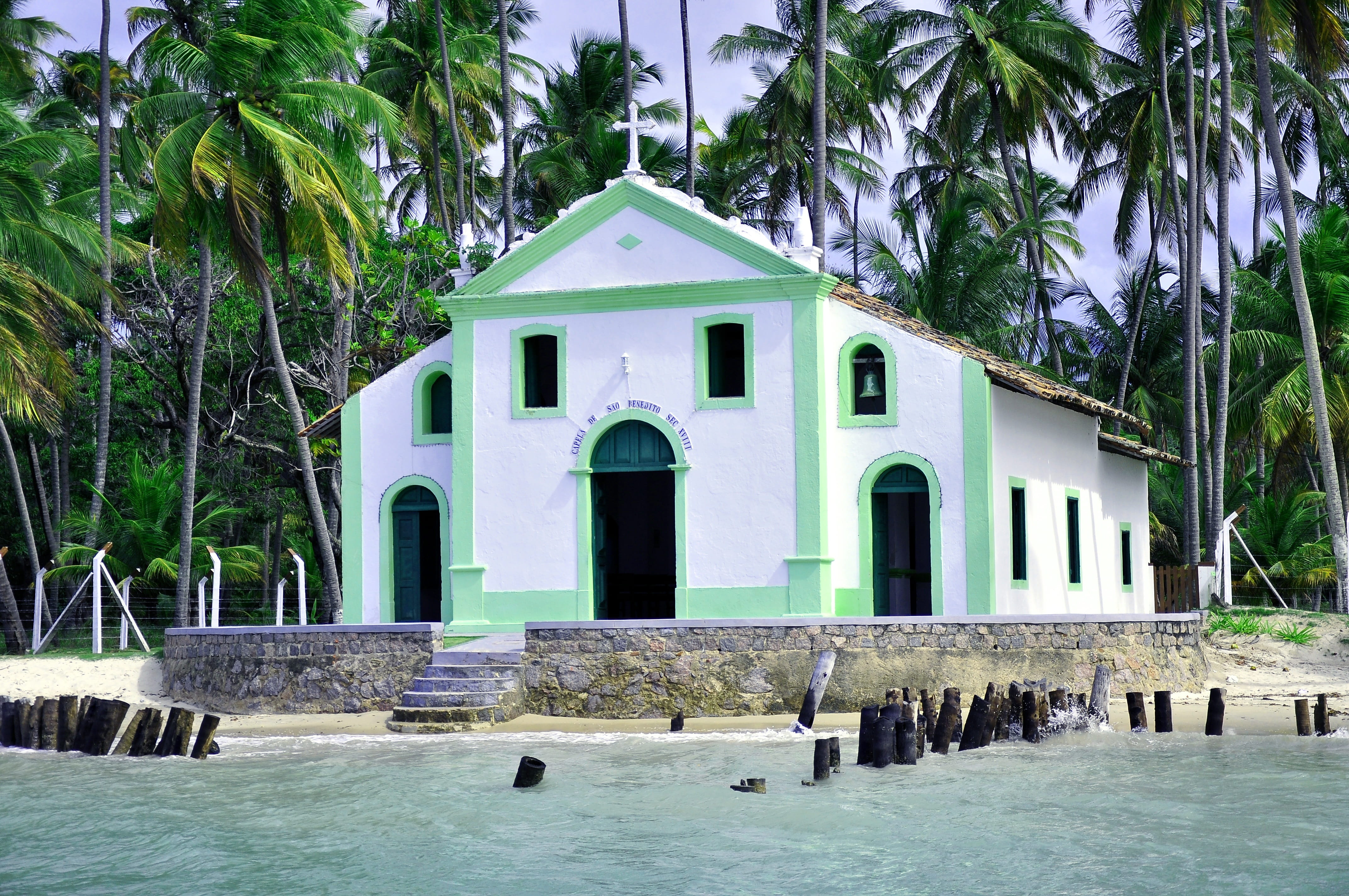 Historical, tree, waterfront, day, plant, tourist resort, arch, pernambuco, built structure, Church, water, house, building, growth, Heritage, jeddah city, HD Wallpaper