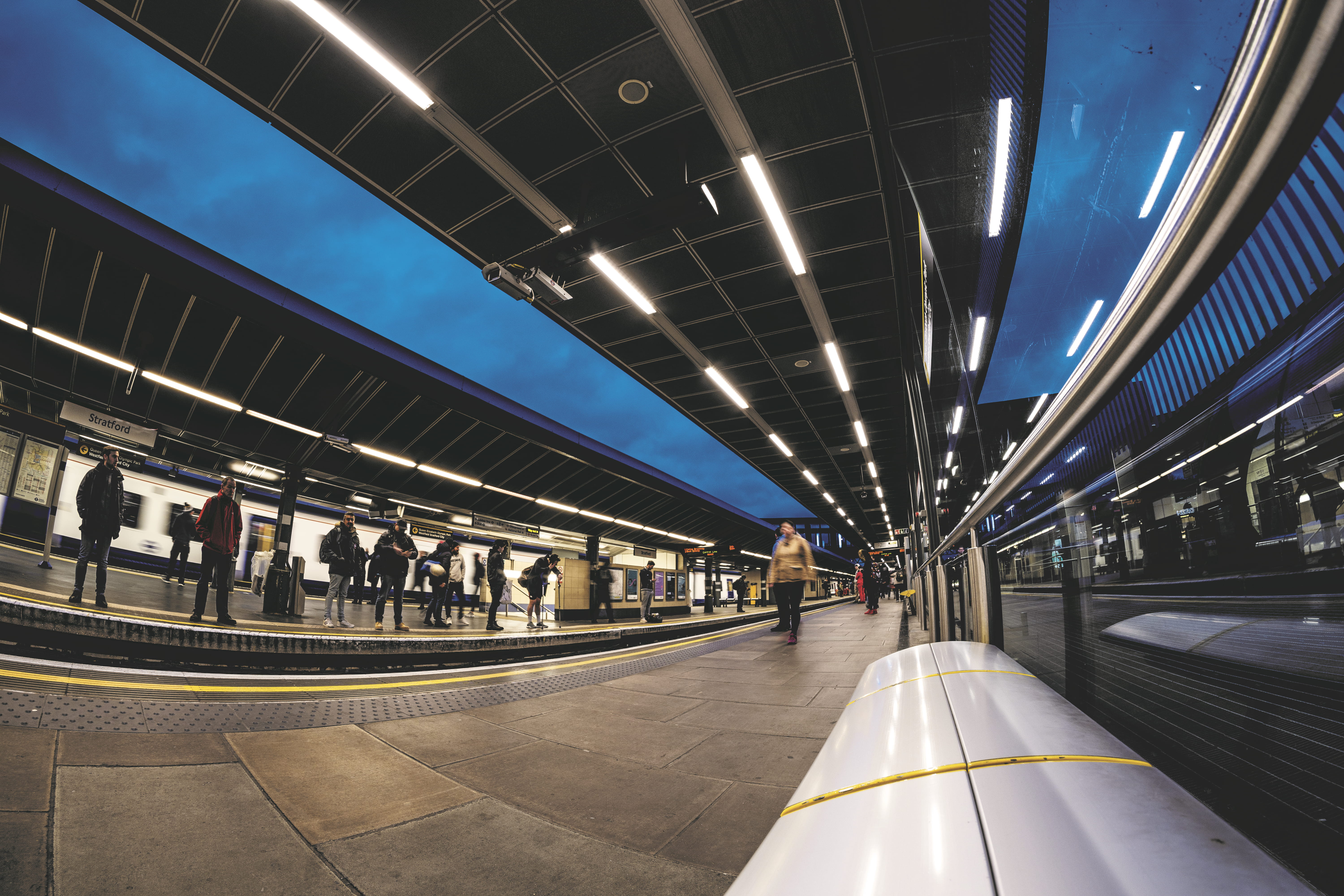 human, railroad station platform, men, train station, ceiling, person, terminal, group of people, pants, diminishing perspective, fisheye, public transportation, HD Wallpaper