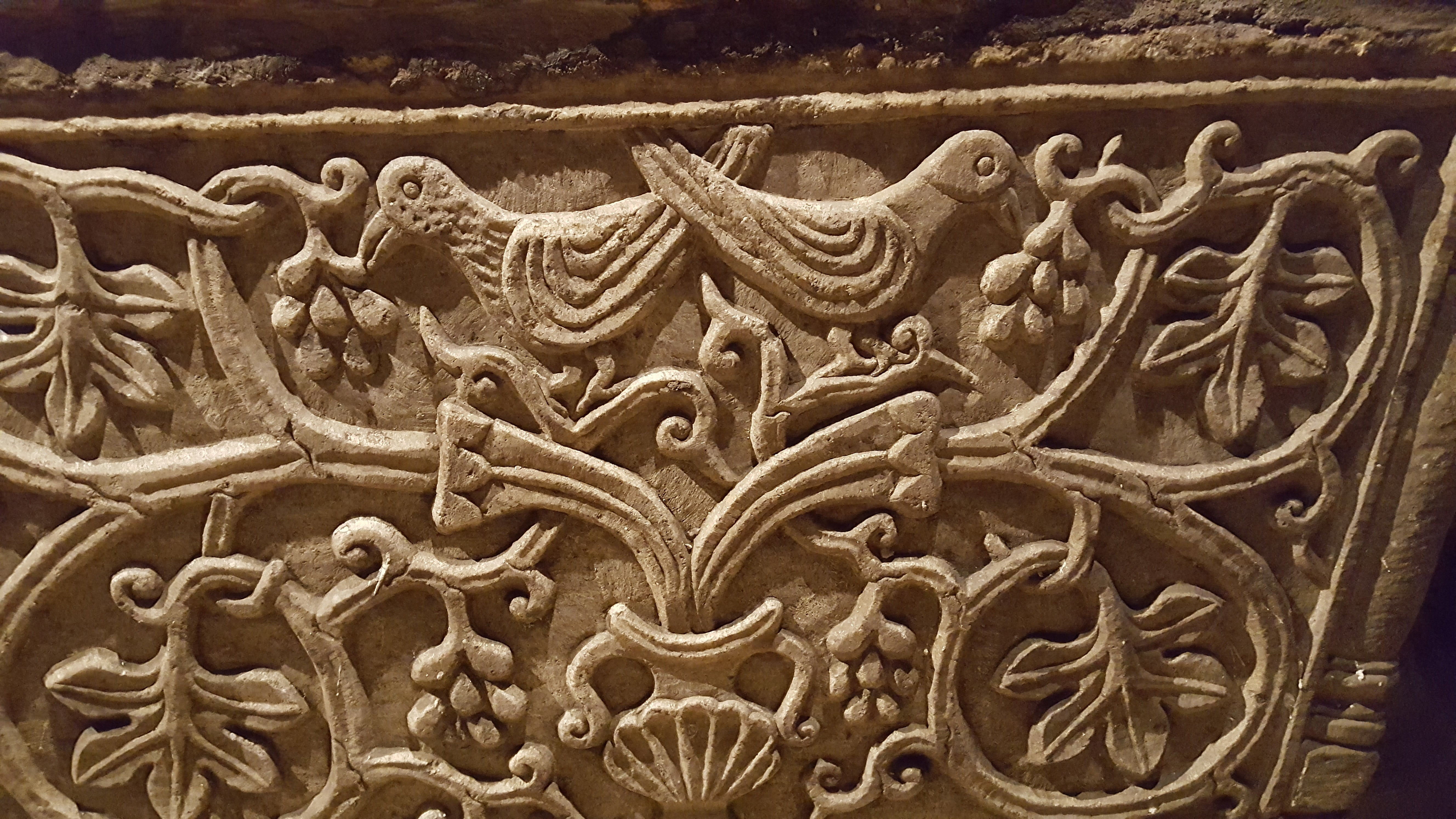 frieze, no people, craft, floral pattern, day, pattern, ancient, faith, carving, art and craft, ornate, the past, creativity, ornaments, place of worship, HD Wallpaper