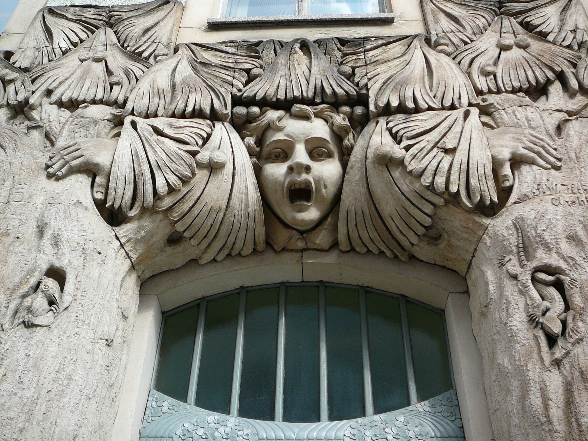 representation, creativity, doors, stucco ornaments, day, 1080P, mouth open, low angle view, wall - building feature, human representation, craft, ornate, HD Wallpaper