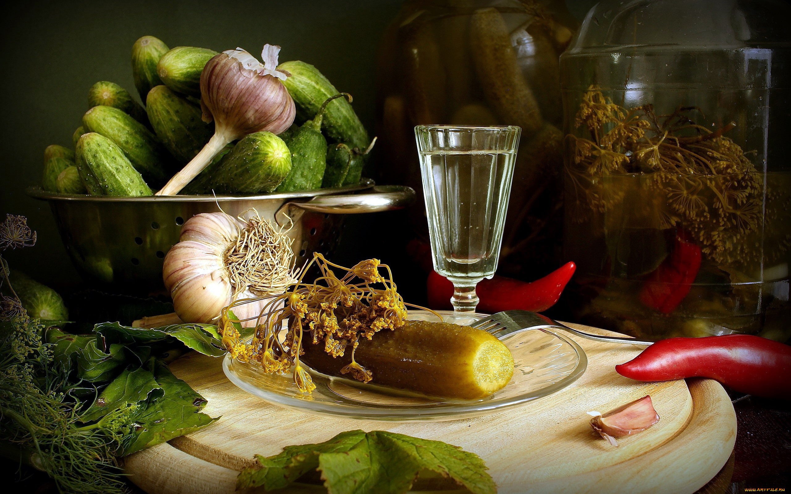 bowl, banks, appetizer, greens, still life, plug, pickles, vegetables, 2K, cucumbers, the transparent plate, wooden plaque, peppers, garlic, a glass of, HD Wallpaper