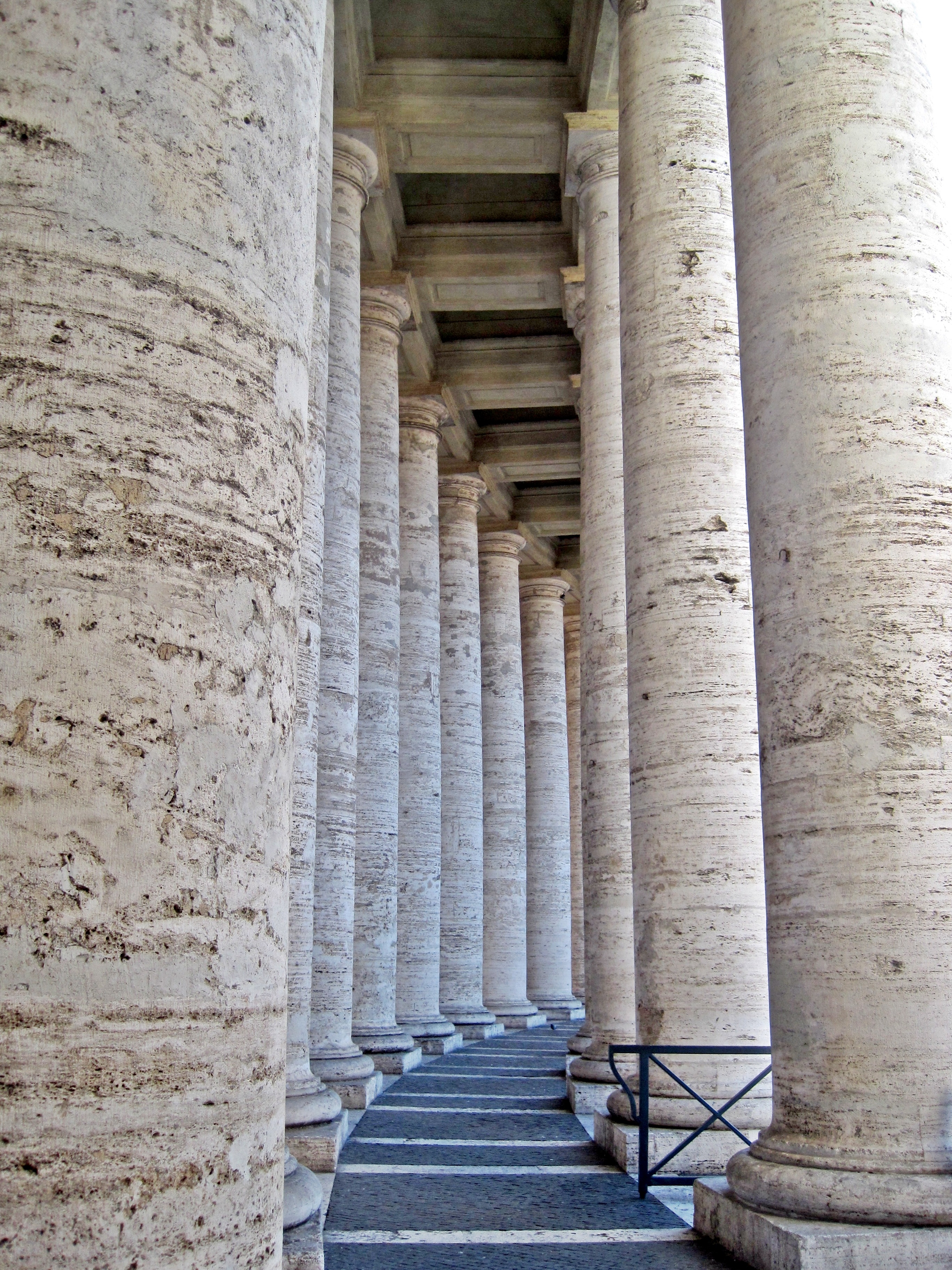 diminishing perspective, ancient civilization, italy, berninis colonnade, old, columns, building, direction, architectural column, colonnade, rome, built structure, Phone HD Wallpaper