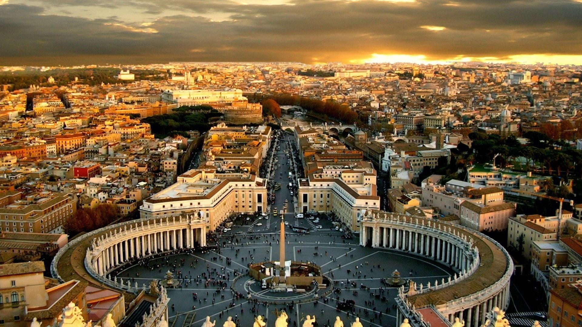 residential district, panorama, outdoors, cityscape, building exterior, view, square, vatican, panoramic, skyscraper, crowd, sky, city, built structure, HD Wallpaper