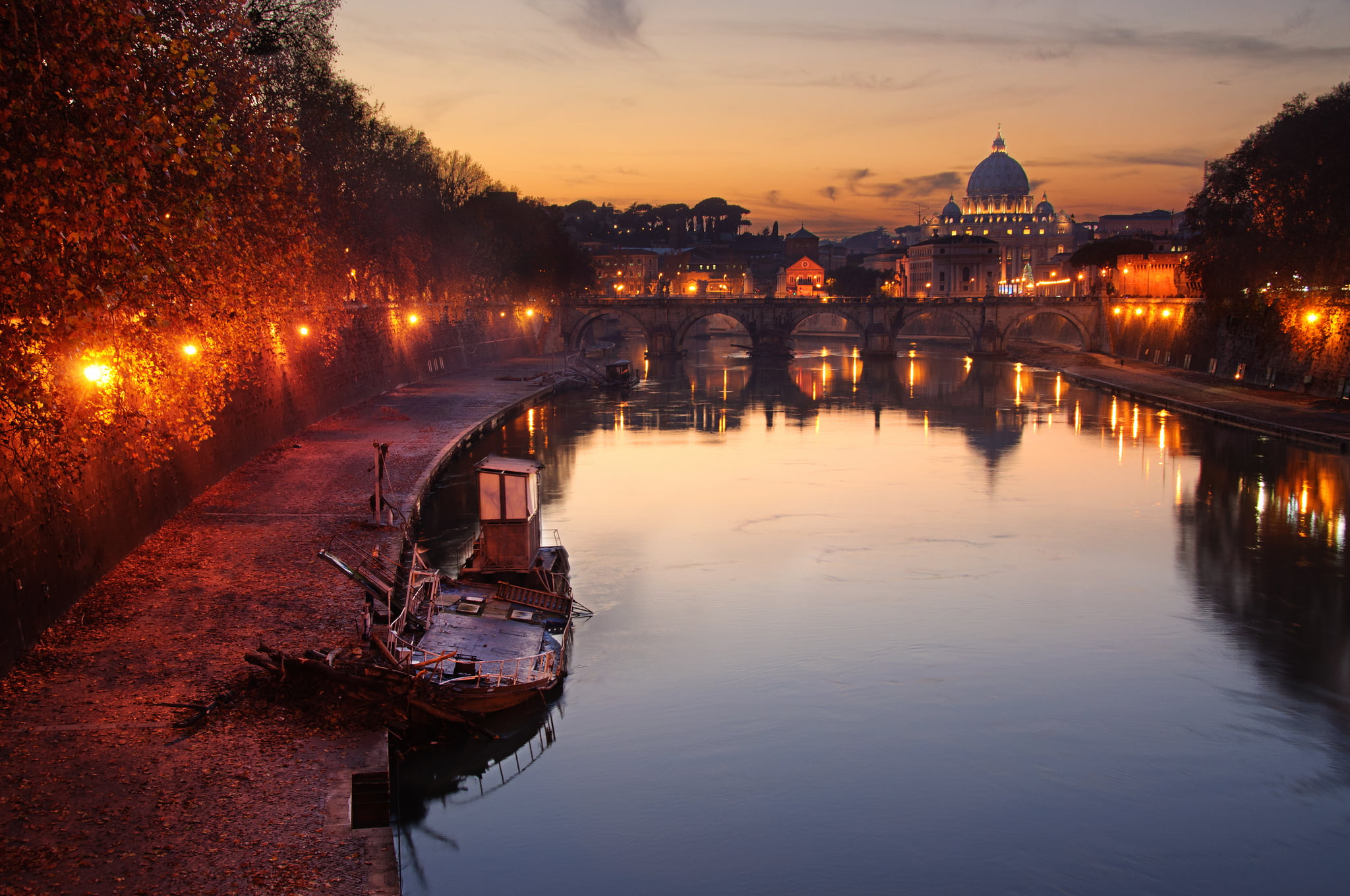 city, built structure, sunset, water, St. Peters Basilica, sky, bridge, connection, The Vatican, nature, boat, the sky, Santangelo Bridge, lights, clouds, HD Wallpaper