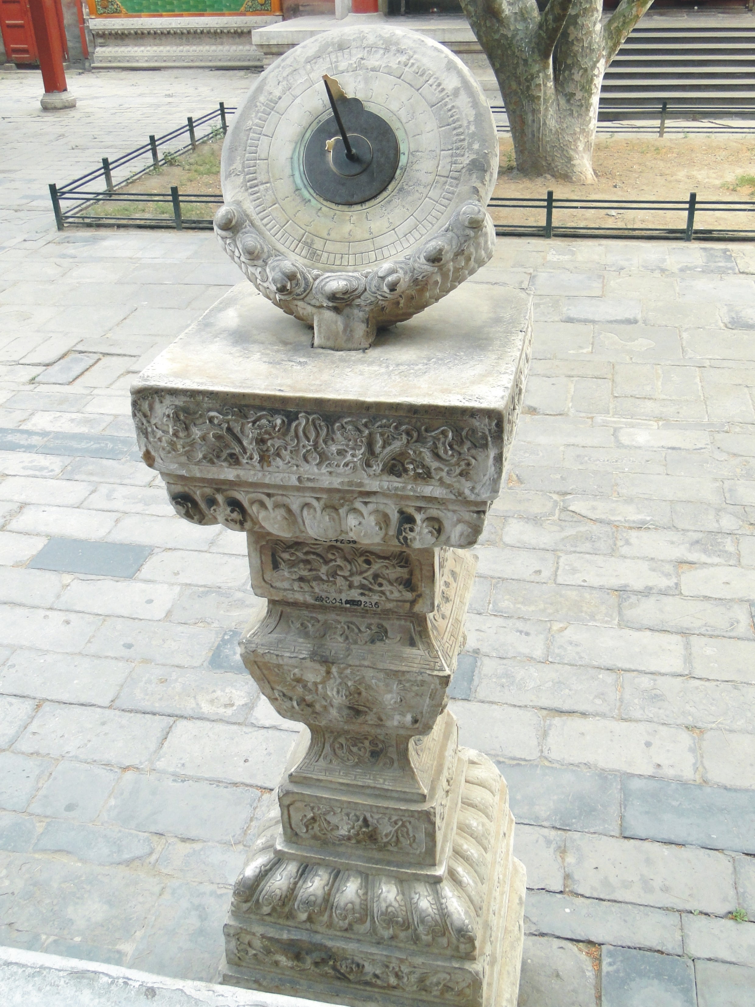 design, building, solid, stone material, fountain, built structure, stone, sundial, architecture, footpath, paving stone, artistic conception, the past, Phone HD Wallpaper