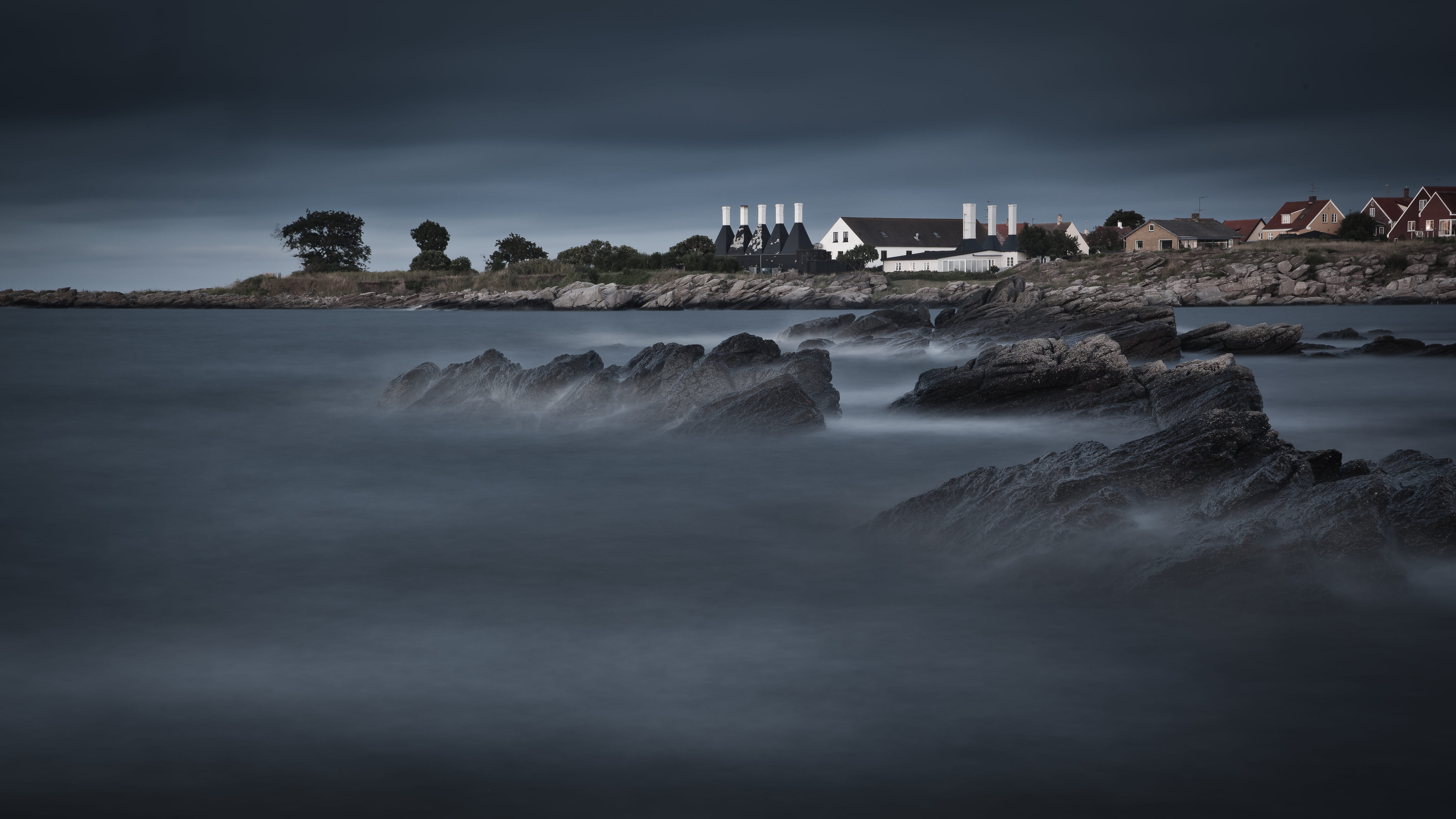 famous Place, clouds, scenics, building, formation, night, storm, dawn, beauty In Nature, wave, long Exposure, bornholm, weather, waters Edge, ocean, house, HD Wallpaper