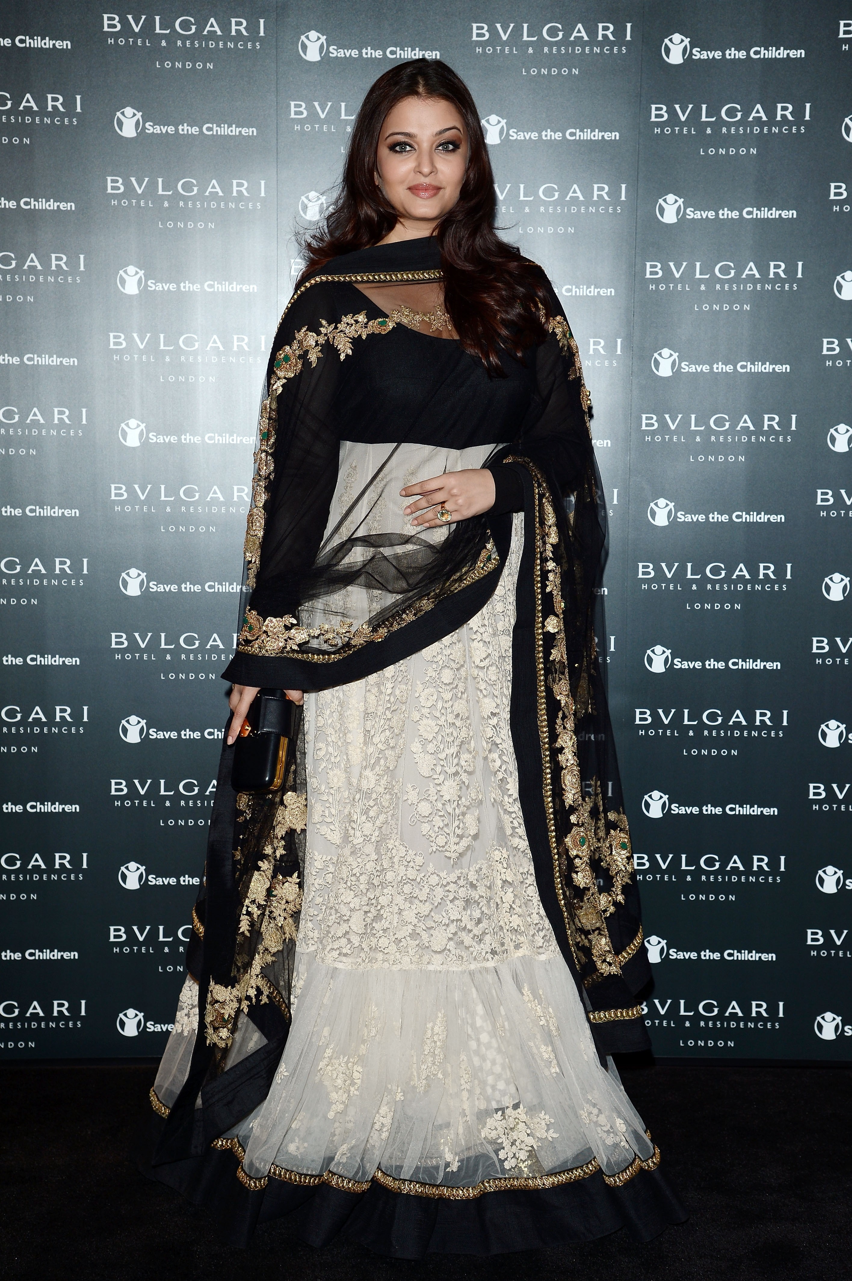 wallp, rai, hd, indian, bulgari, hotels, bollywood, awards, actress, aishwarya, 4K, girls, x, art, entertainment, Models, Phone HD Wallpaper