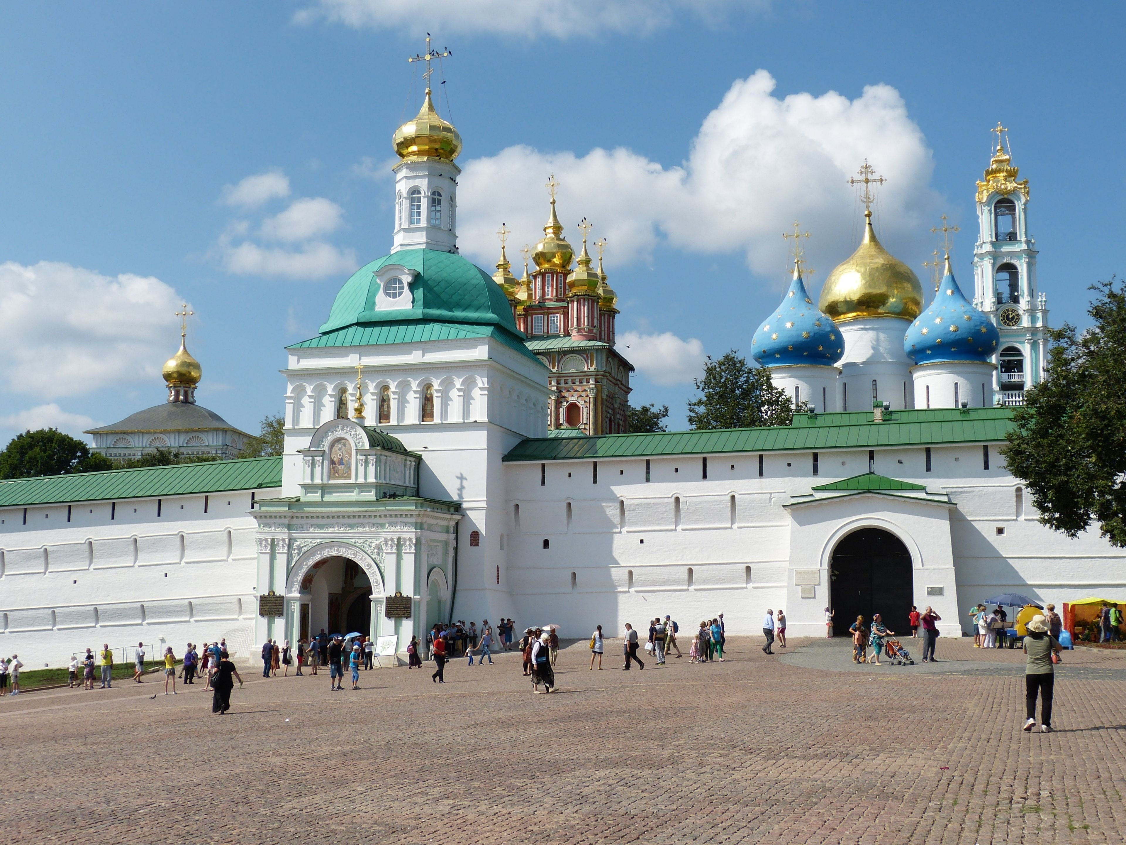 spire, russian orthodox church, 4K, religion, golden, group of people, sky, architecture, the past, place of worship, travel destinations, nature, orthodox, HD Wallpaper