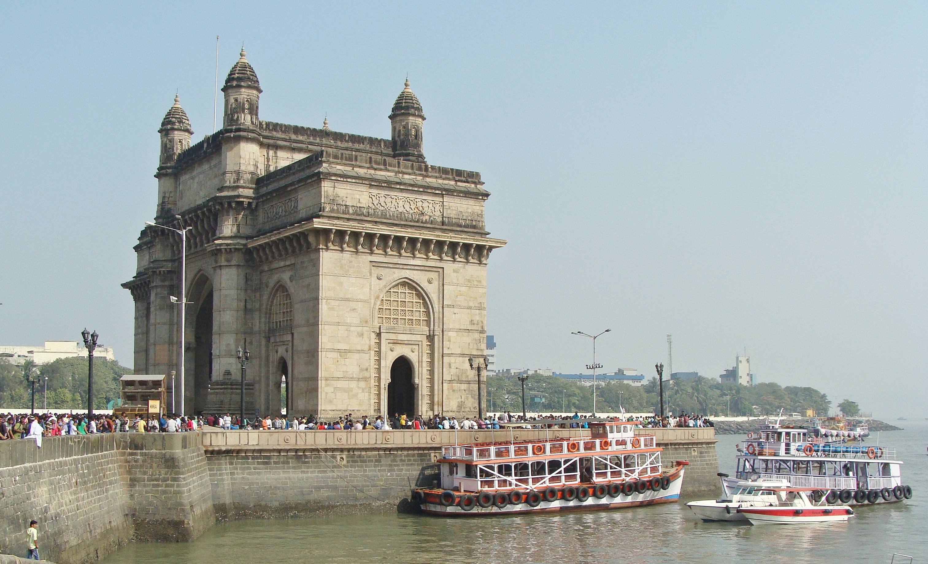 daytime, monument, tourism, boats, gateway of india, river, building, two, outdoors, arch, water, transportation, mode of transportation, arabian sea, basalt arch, HD Wallpaper