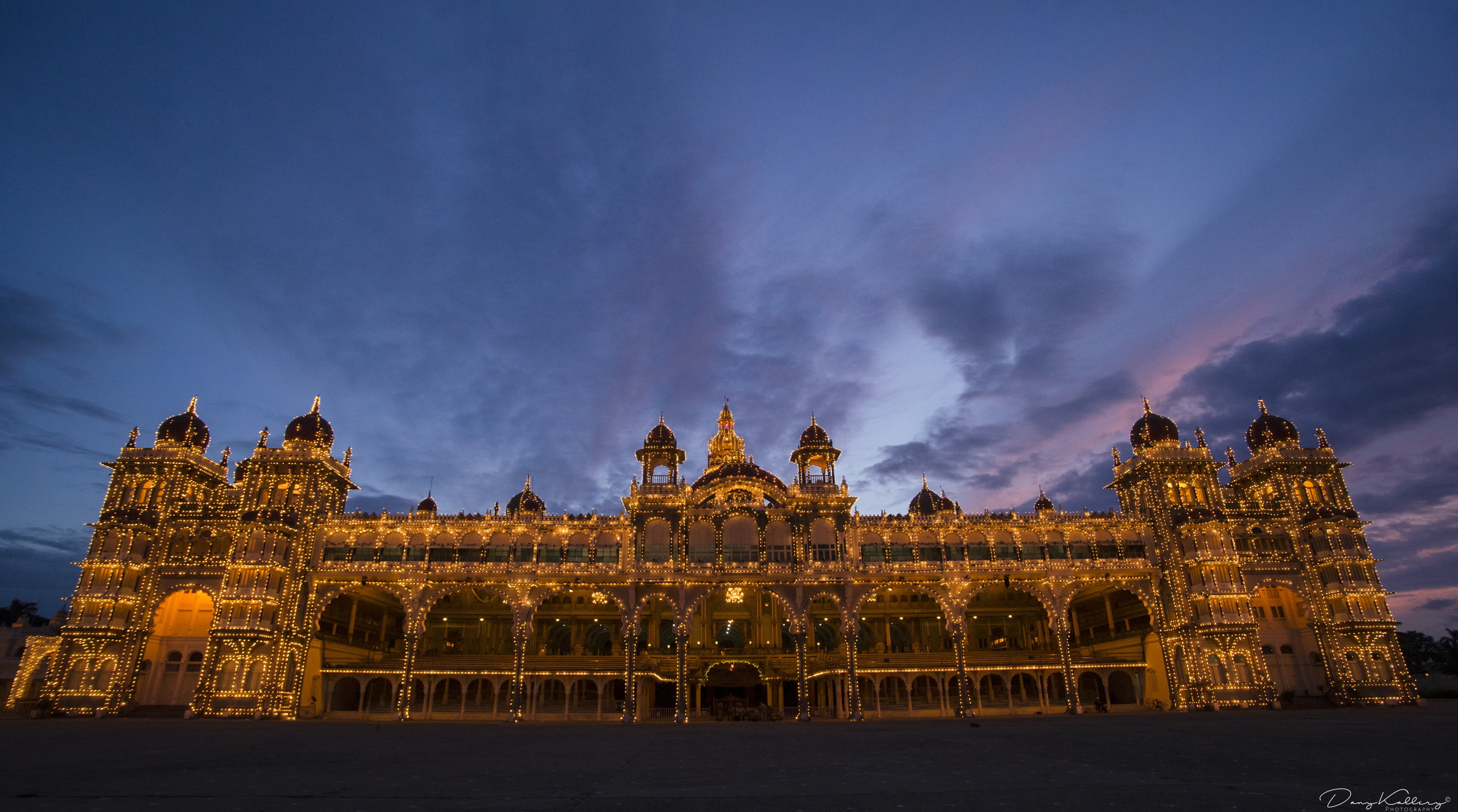 city, the past, 5K, building, history, nature, travel destinations, Asia, dusk, no people, cloud - sky, sky, water, architecture, blue, night, palace, HD Wallpaper
