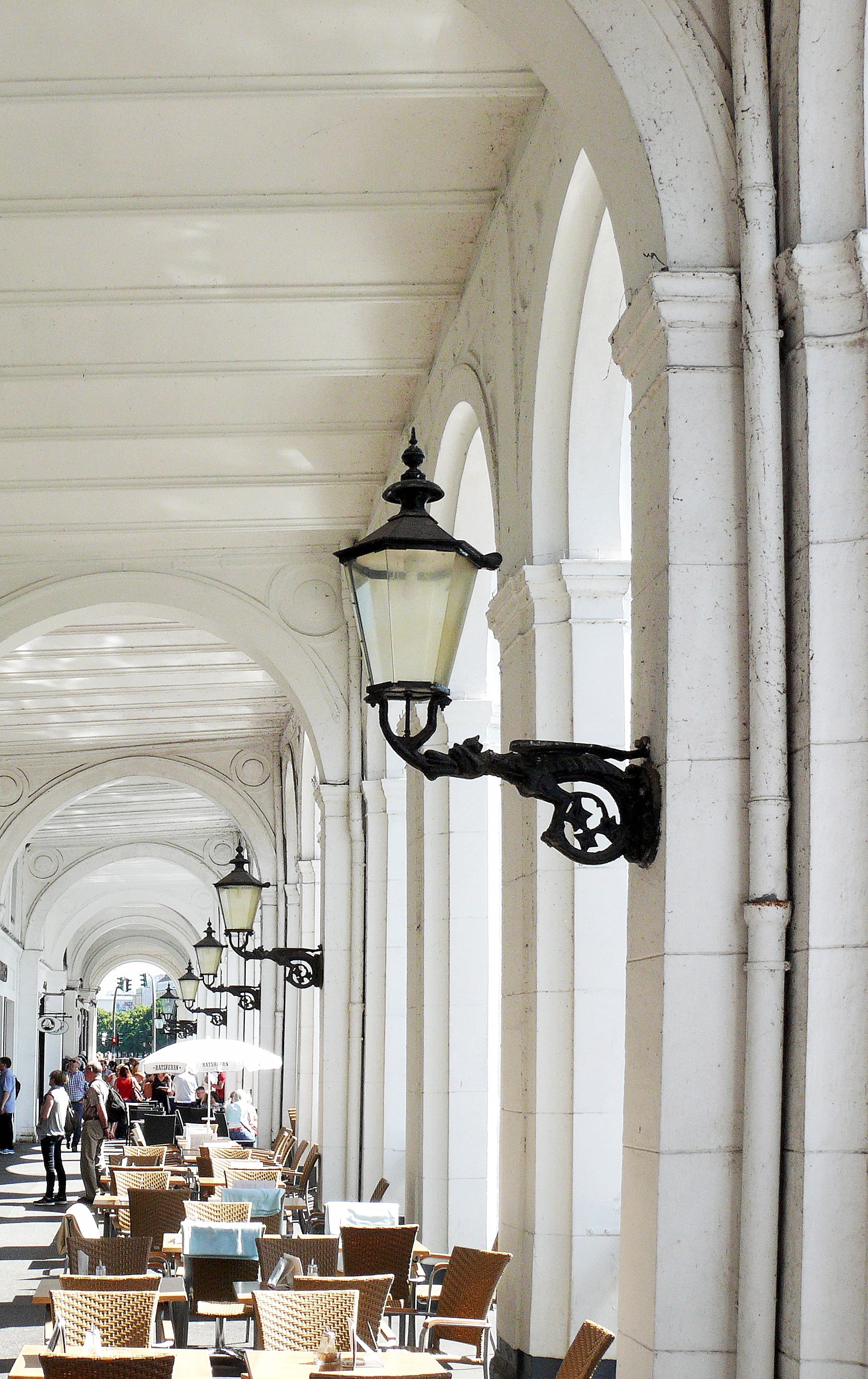 indoors, arches, alsterarkaden, the past, colonnade, day, vault, gang, ceiling, history, round arch, corridor, group of people, in a row, courtyard, building, Phone HD Wallpaper