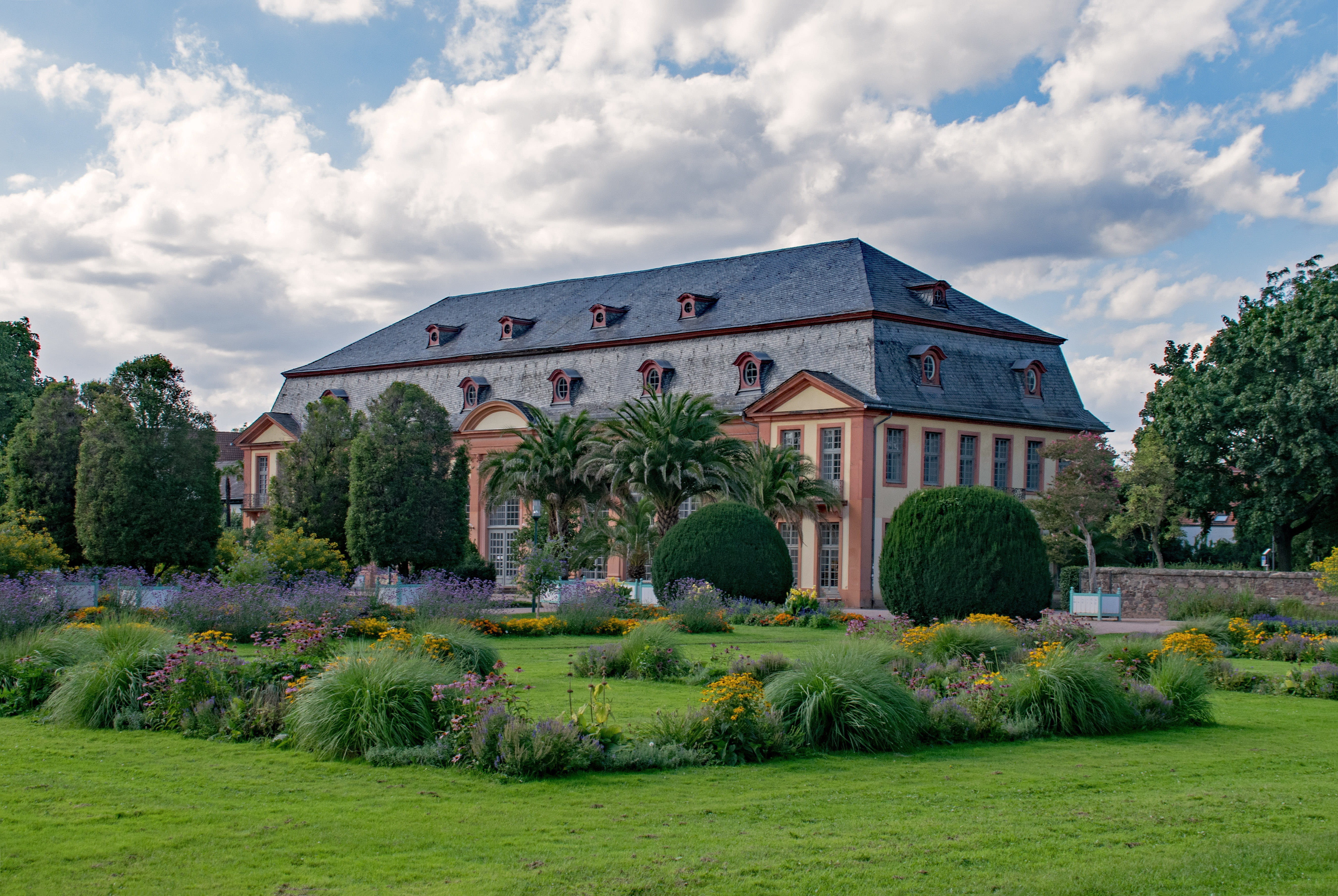 orangery, hesse, mansion, flowers, building exterior, grass, flower, front or back yard, park, 5K, europe, plant, luxury, house, germany, architecture, HD Wallpaper