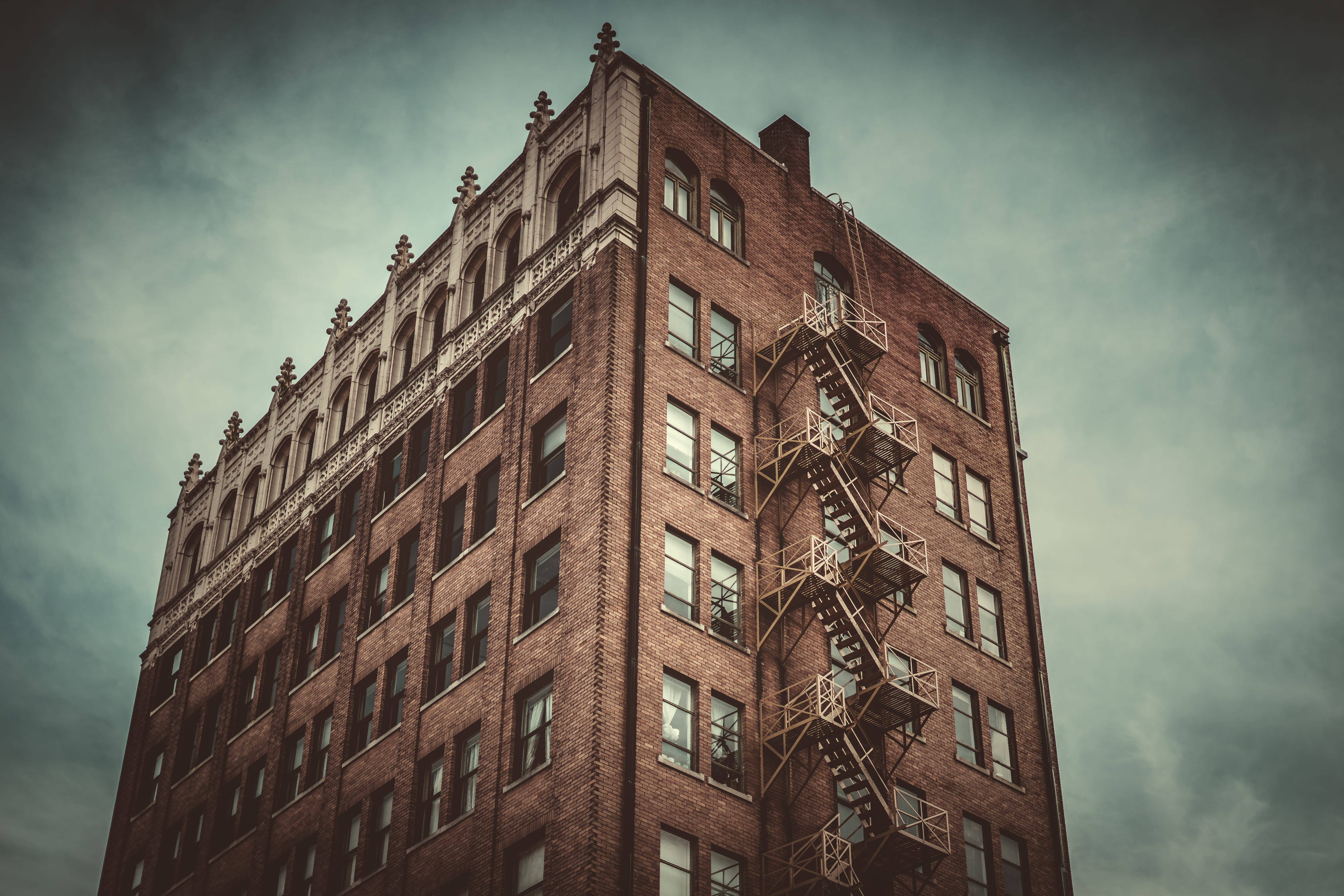 5K, old, windows, nature, tall - high, city, building, apartment, low angle view, building exterior, vintage, window, outdoors, built structure, day, no people, HD Wallpaper