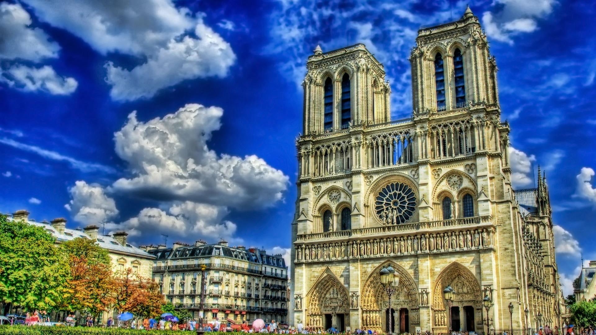 manmade, cathedrale, cathedral, 1080P, animals, dame, beauty, photography, building, clouds, notre, religious, HD Wallpaper