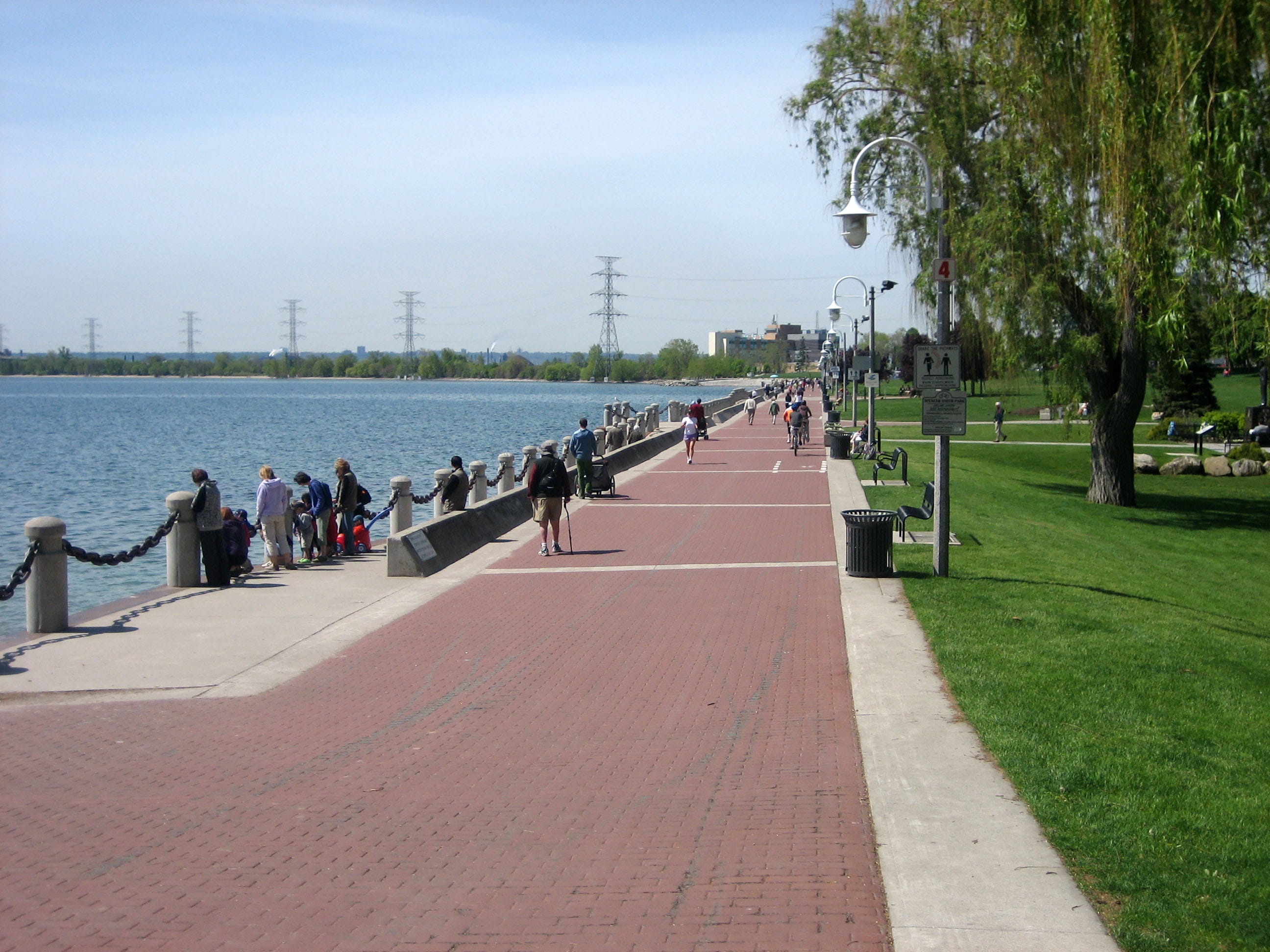 nature, sport, promenade, day, lakefront, Burlington, leisure activity, large group of people, men, sunlight, lifestyles, group of people, plant, exercising, HD Wallpaper