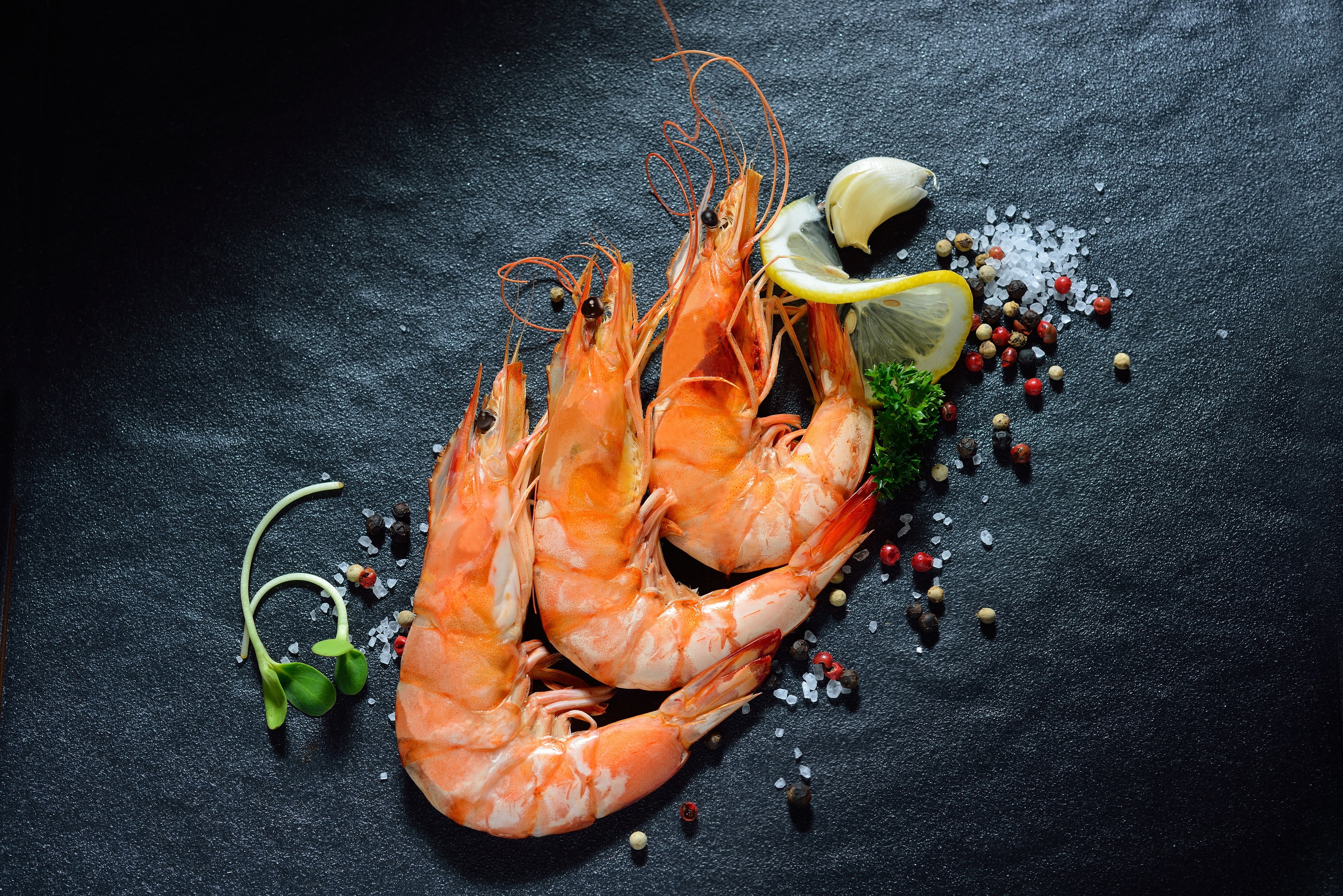 shrimp, salt, seafood, greens, pepper, 2K, HD Wallpaper